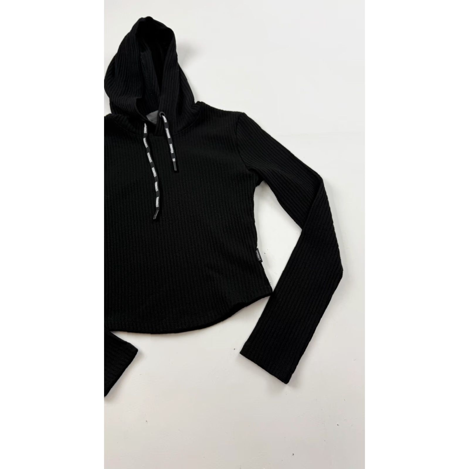 Vintage VINTAGE? No. Stronger Hoodie Womens Small Black Ribbed Knit Cropped Long Sleeve Pullover Size S / US 4 / IT 40 - 2 Thumbnail