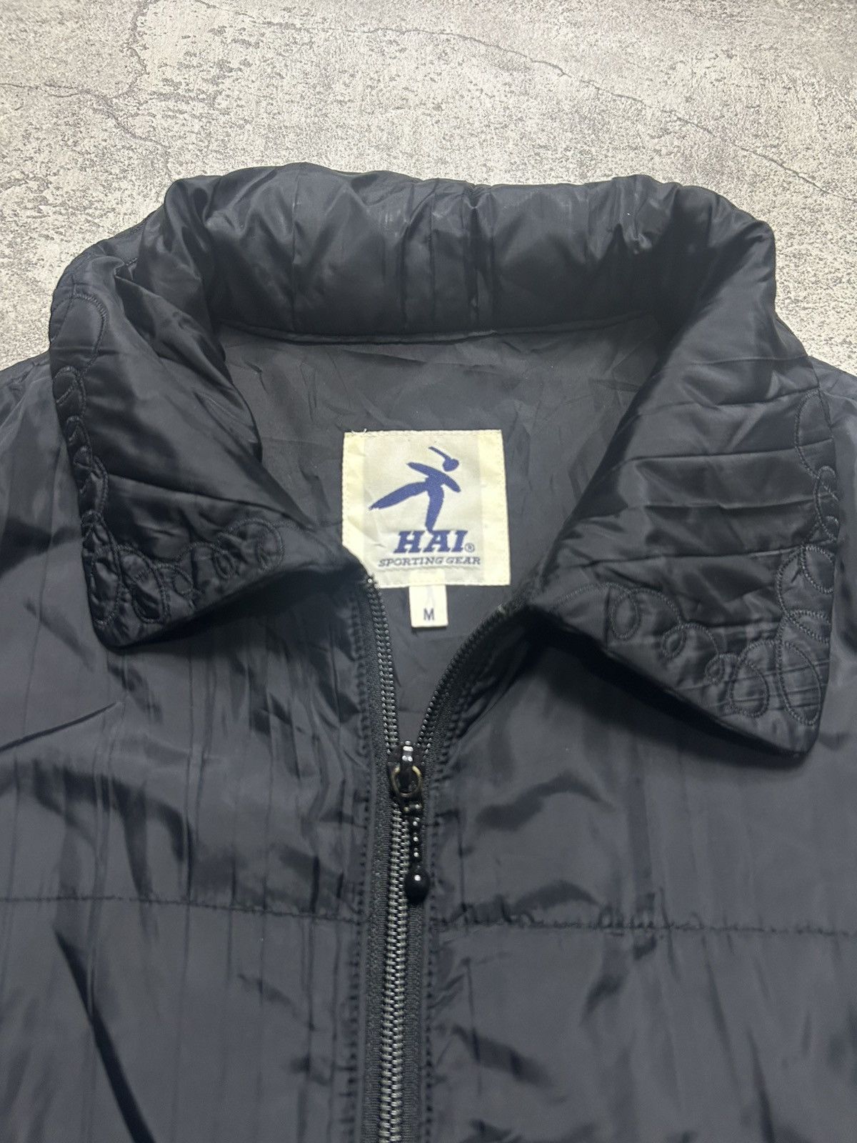 Hai Sporting Gear 2000s Hai Sporting Gear - Embroidery Motif Jacket Size US M / EU 48-50 / 2 - 5 Thumbnail