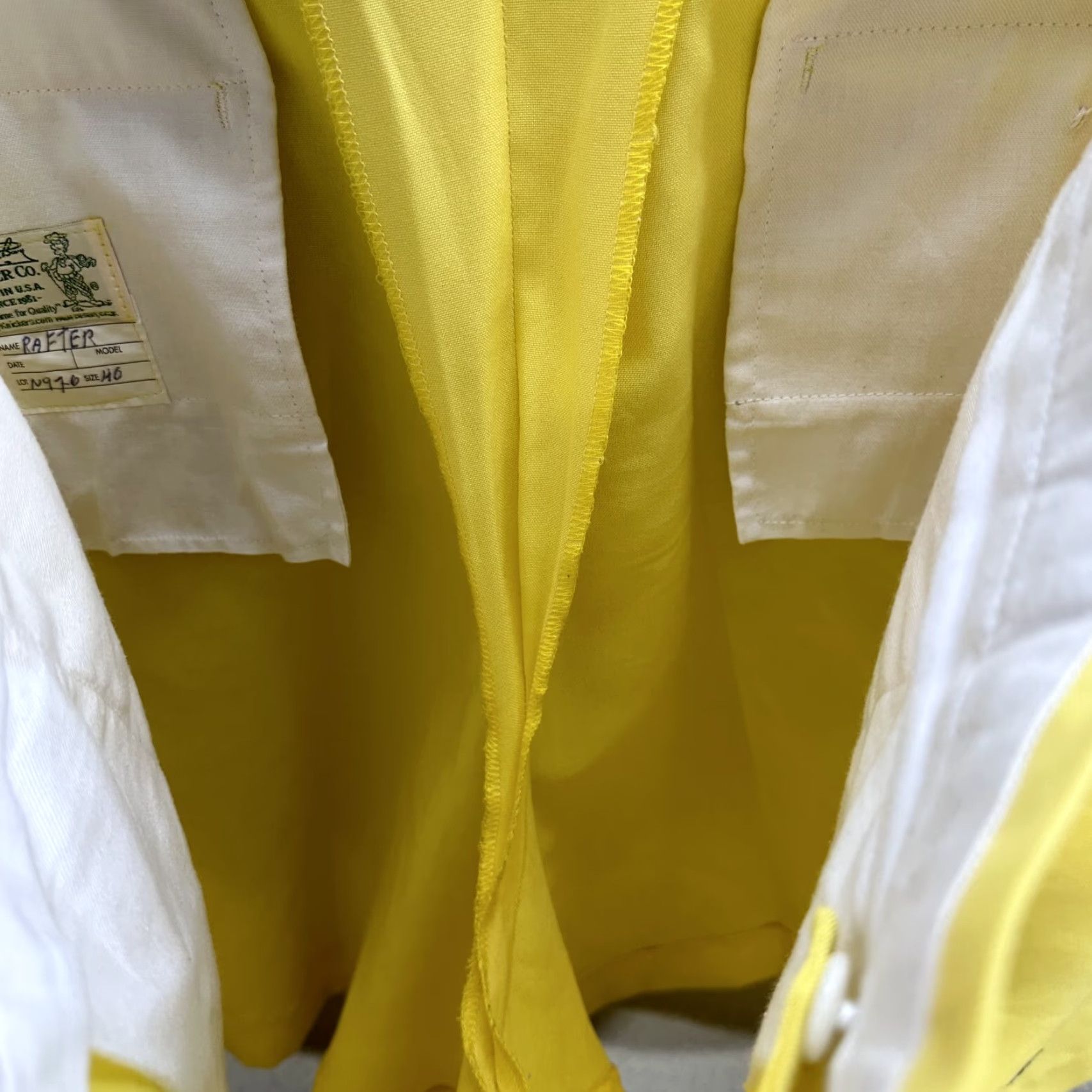 Vintage VINTAGE The T. Barry Knicker Co. Golf Knickers Shorts Yellow Pleated Front Mens Sz 40 Size US 40 / EU 56 - 5 Thumbnail