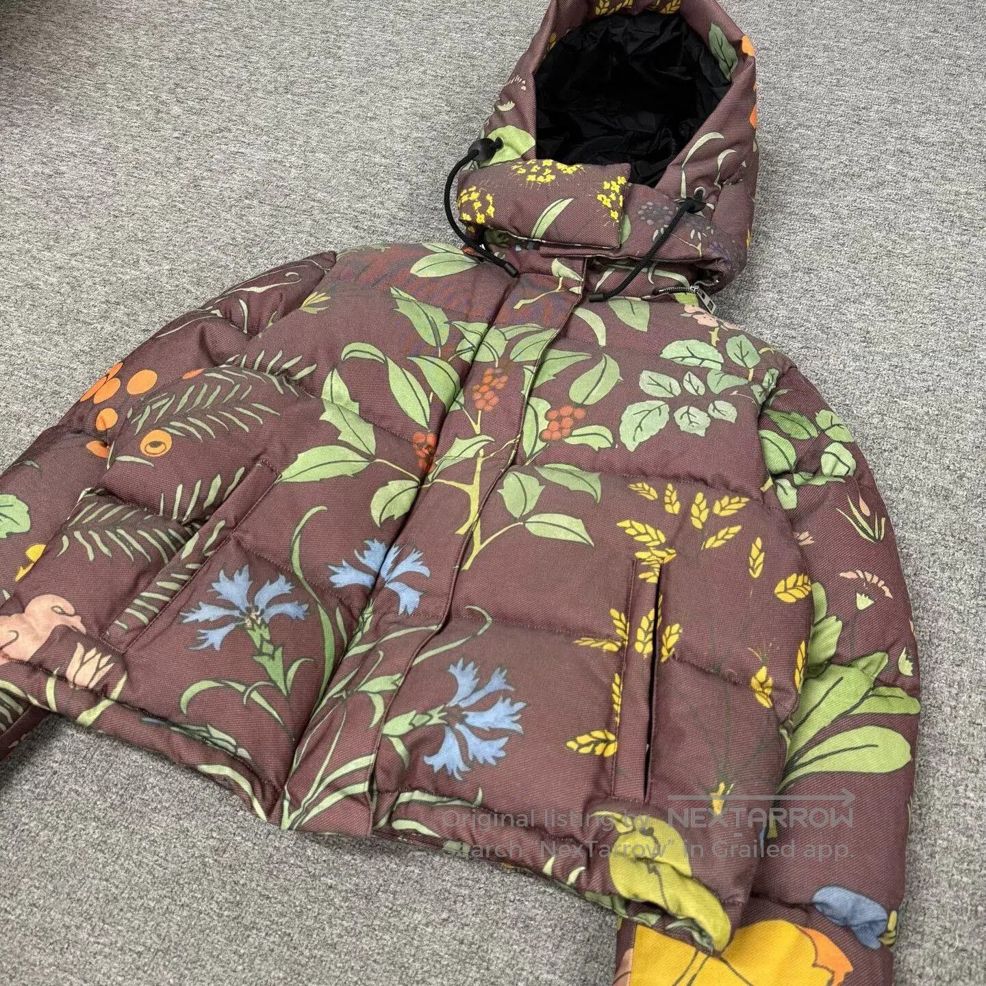 Loewe LOEWE Women's Floral Hooded Down Jacket. Size XS / US 0-2 / IT 36-38 - 2 Thumbnail
