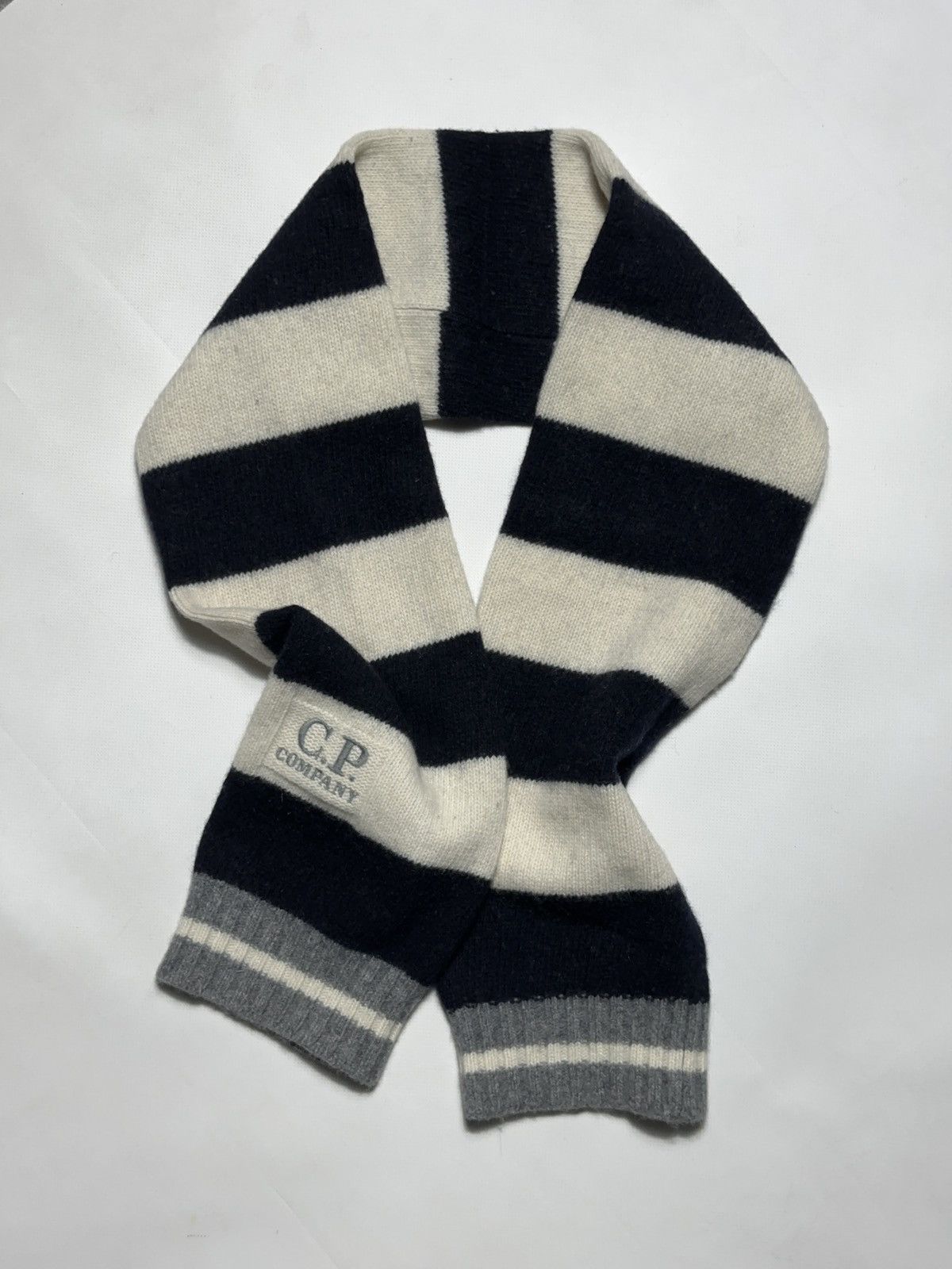 C.P. Company Vintage C.P. Company Wool Scarf Size ONE SIZE - 2 Thumbnail
