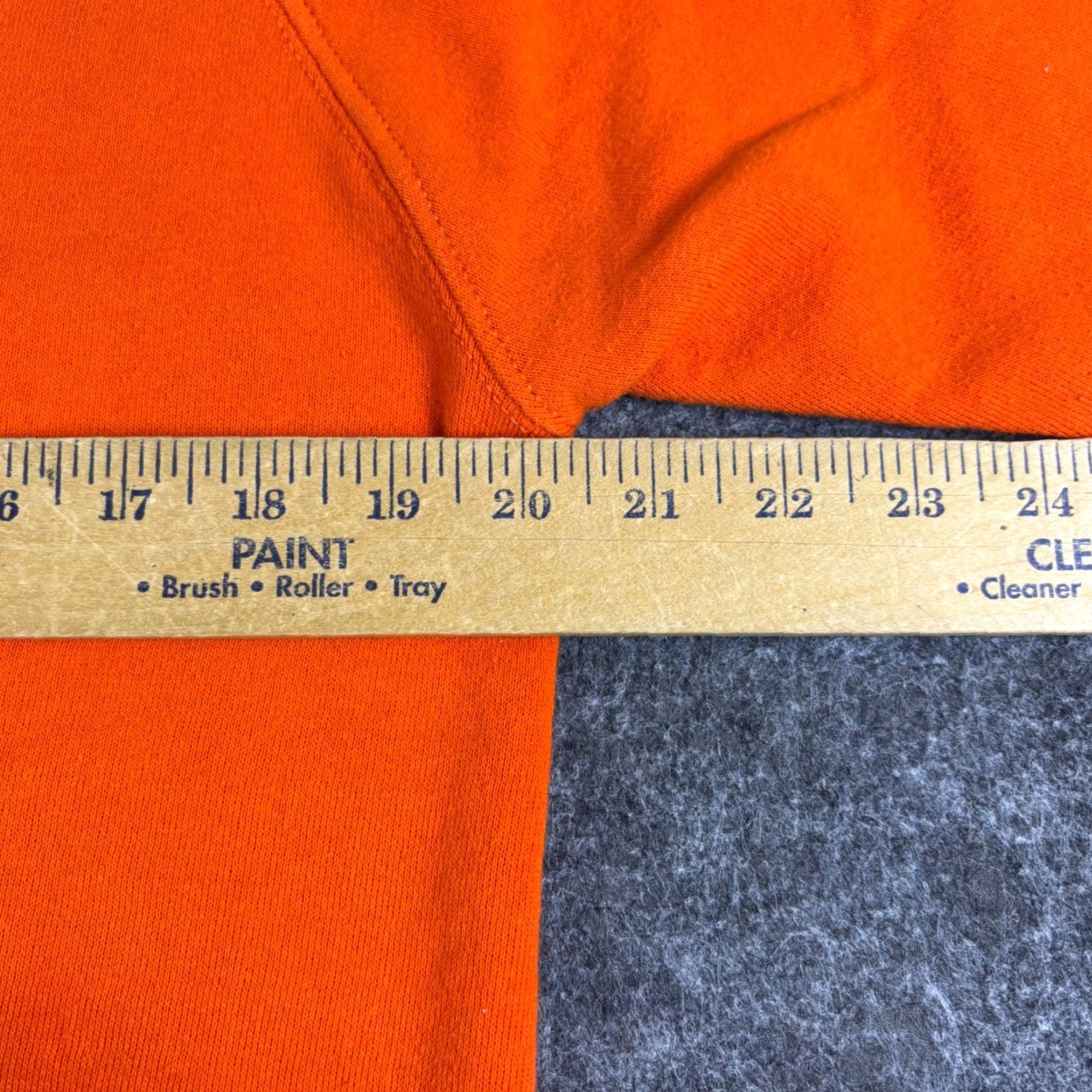 Jerzees VINTAGE Jerzees Sweatshirt Raglan Sleeve Orange Pullover Size L Unisex Adults 90s Crew Neck Fleece Cotton Made in USA Size US L / EU 52-54 / 3 - 4 Thumbnail
