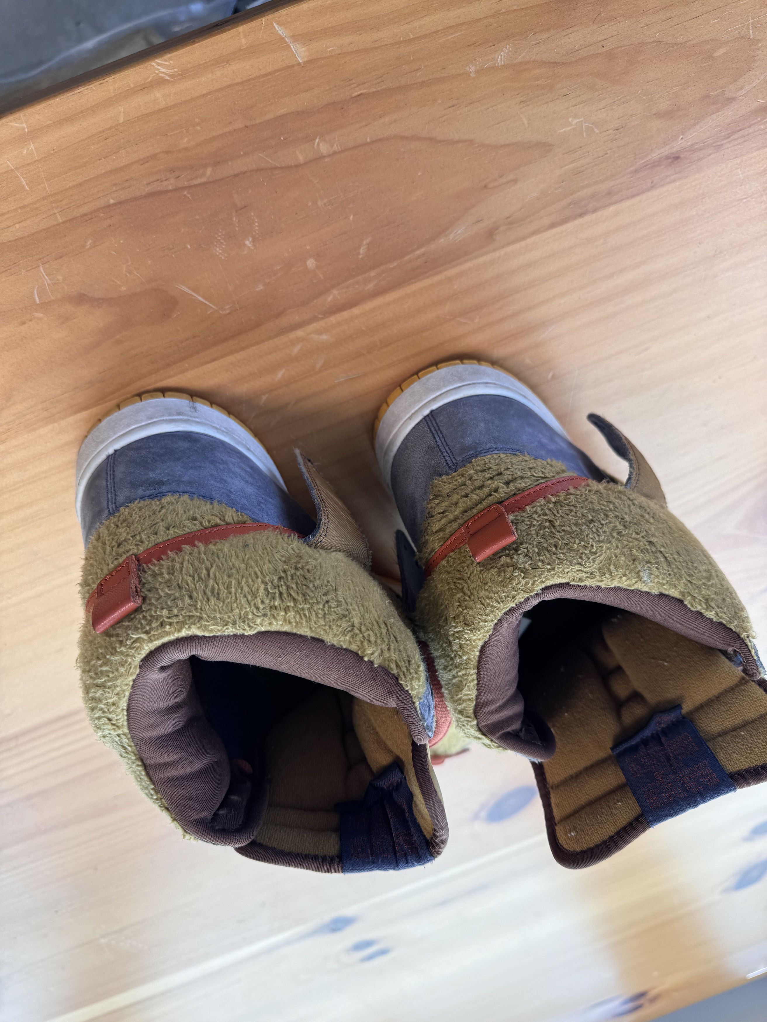 Nike (2006) Nike SB Dunk High The Three Bears ‘Papa Bear’ Size US 10 / EU 43 - 9 Thumbnail