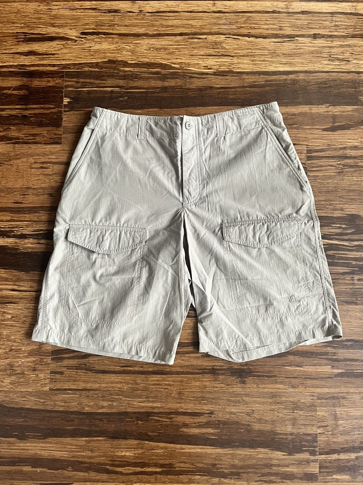 Vintage 90’s Nike ACG Cargo shorts