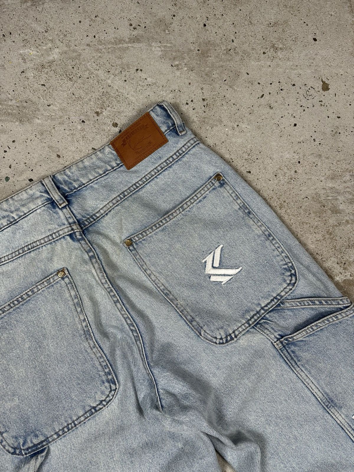 Karl Kani Vintage Y2K Karl Kani Carpenter Baggy Distressed Denim Pants Size US 31 - 19 Thumbnail