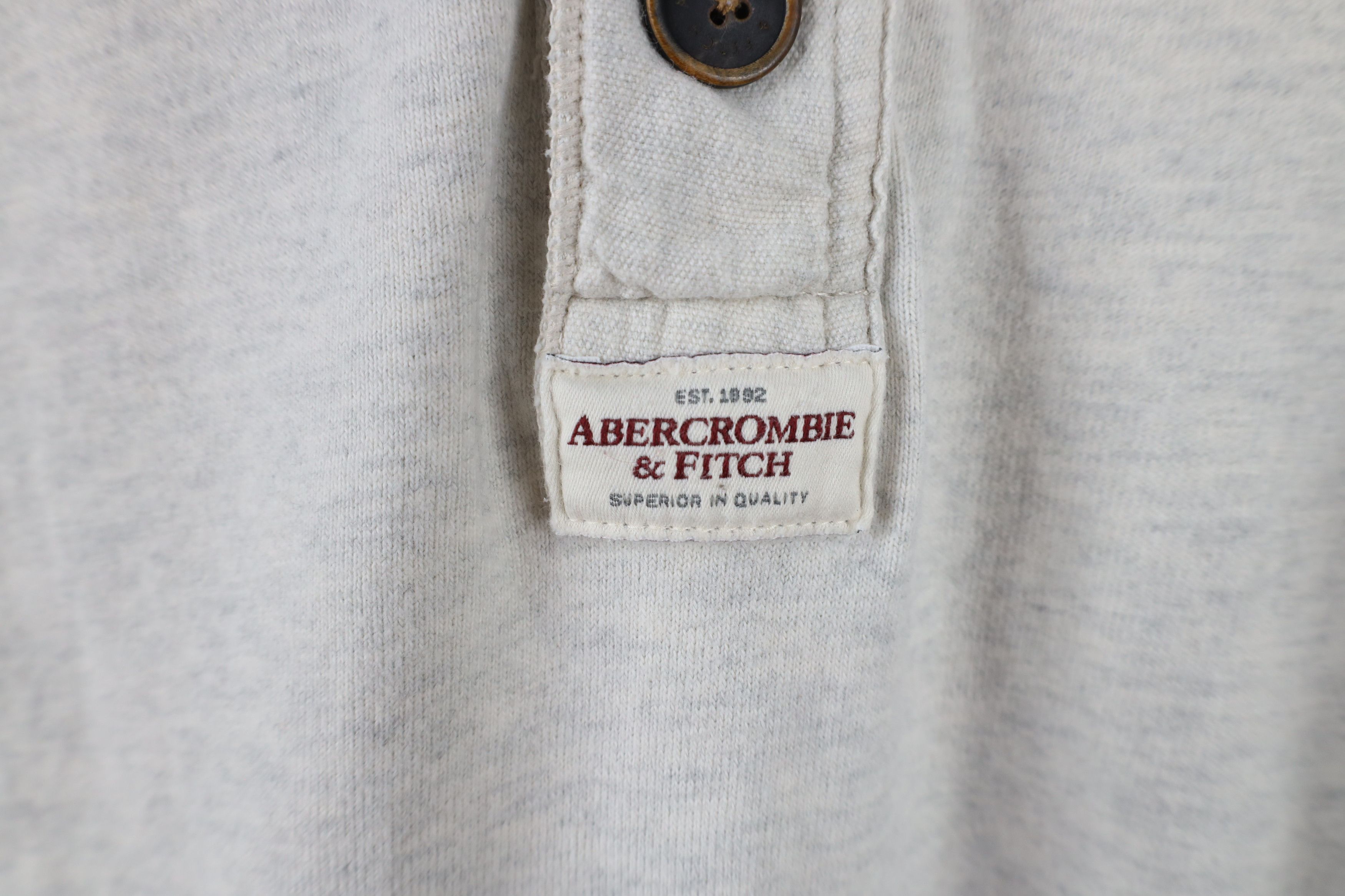 Abercrombie & Fitch Vintage Abercrombie & Fitch Long Sleeve Henley T-Shirt Size US M / EU 48-50 / 2 - 5 Thumbnail