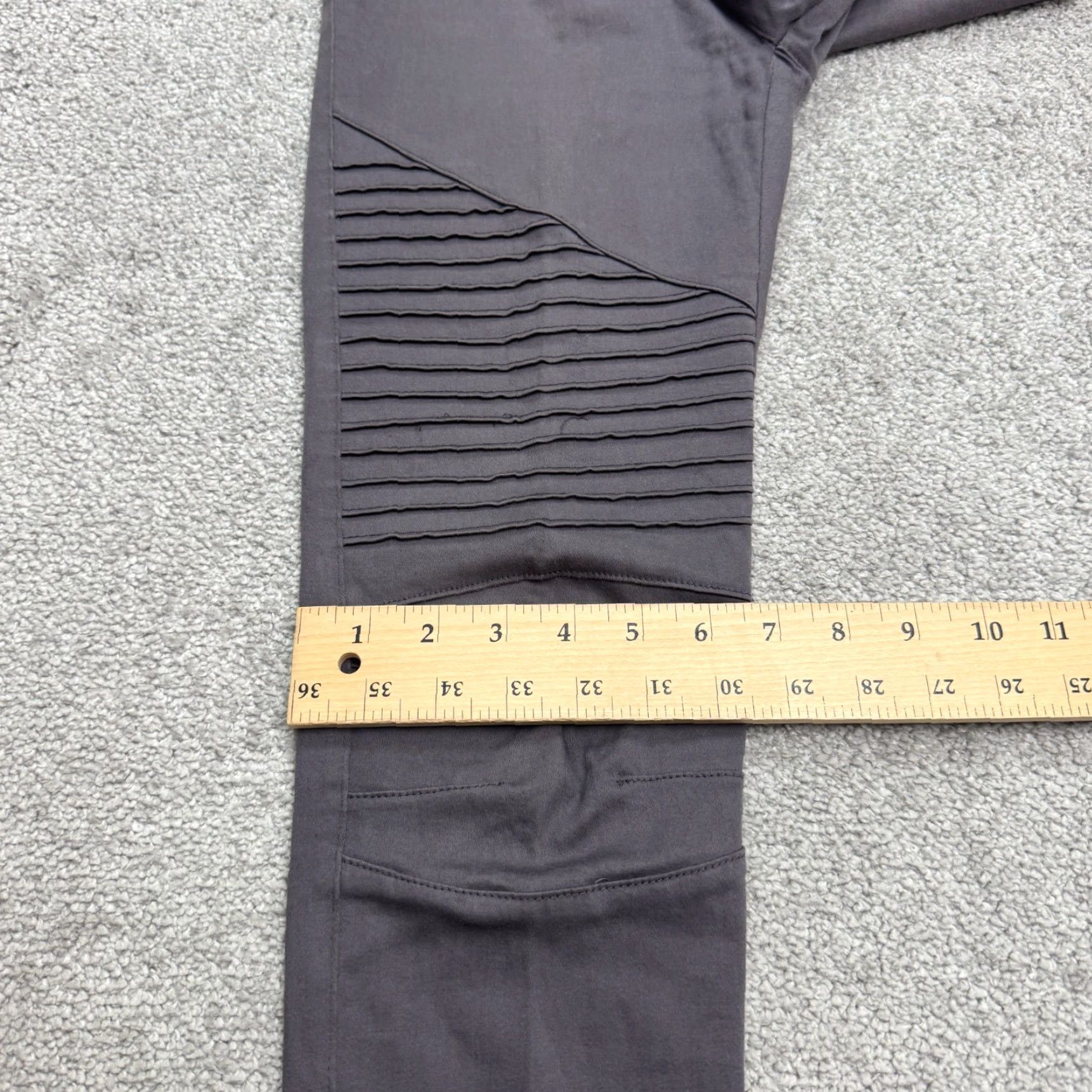 Vintage UMGEE Pants Womens Small Gray Cotton Spandex Pleated Pleated Pull On Mid Rise Ankle Stretch Casual Outdoor Motorcycle Size 28" / US 6 / IT 42 - 7 Thumbnail