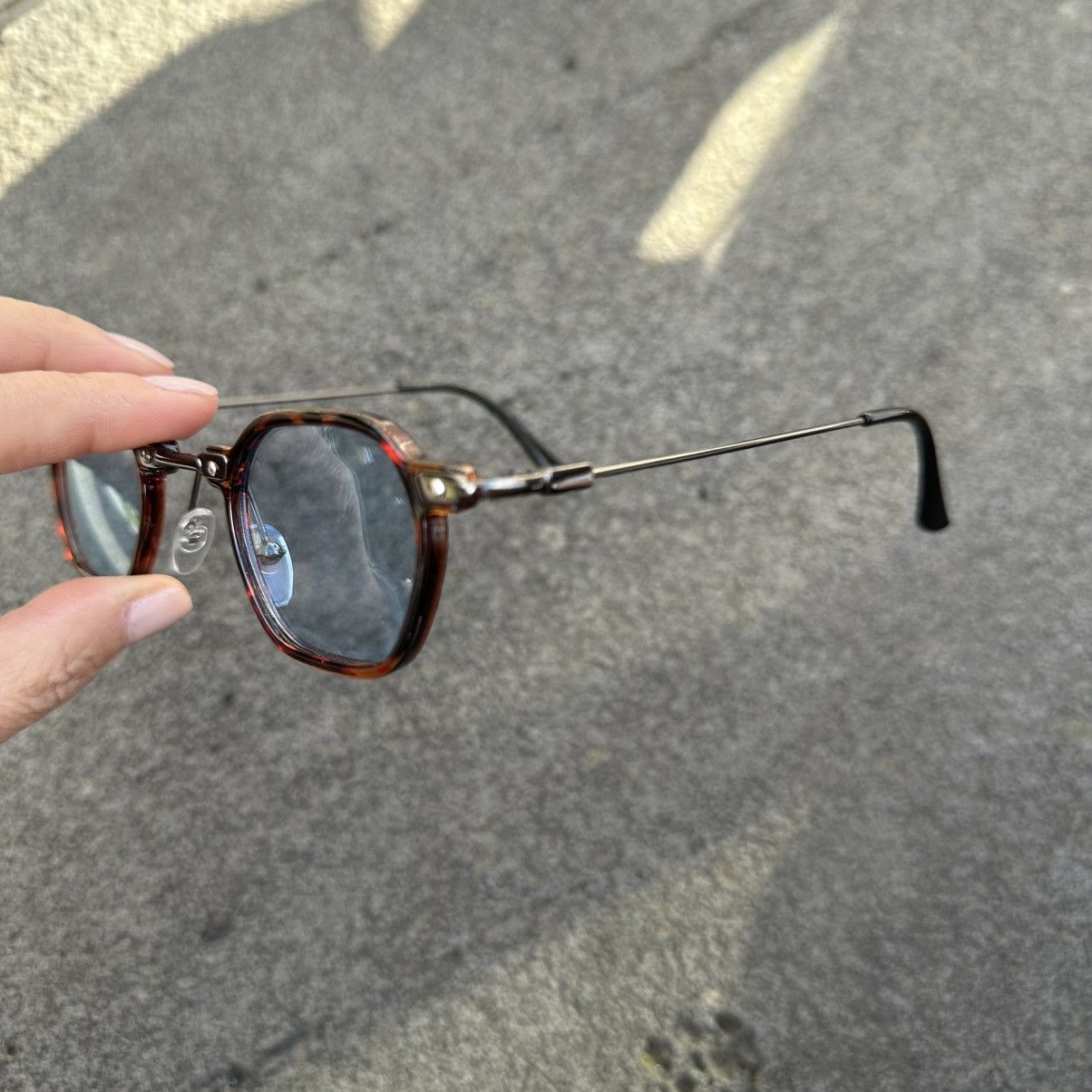 Other Y2K Unisex Sunglasses Retro Fashion Shades KD914-02 Size ONE SIZE - 2 Thumbnail