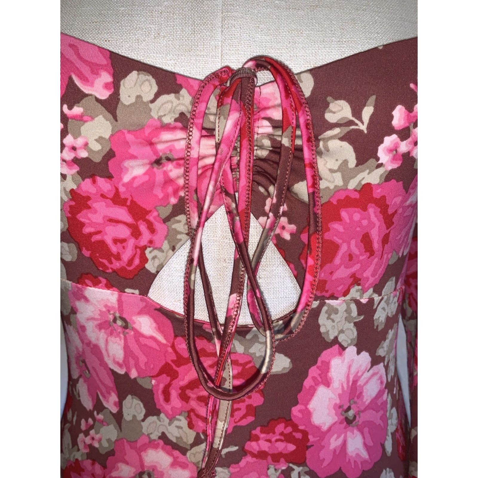 Forever 21 FOREVER 21 Shirt Womens Small S Pink Floral Knit L/S V-Neck Puff Sleeve Pullover Blouse NWT Mixed Rose Stretch Size S / US 4 / IT 40 - 3 Thumbnail