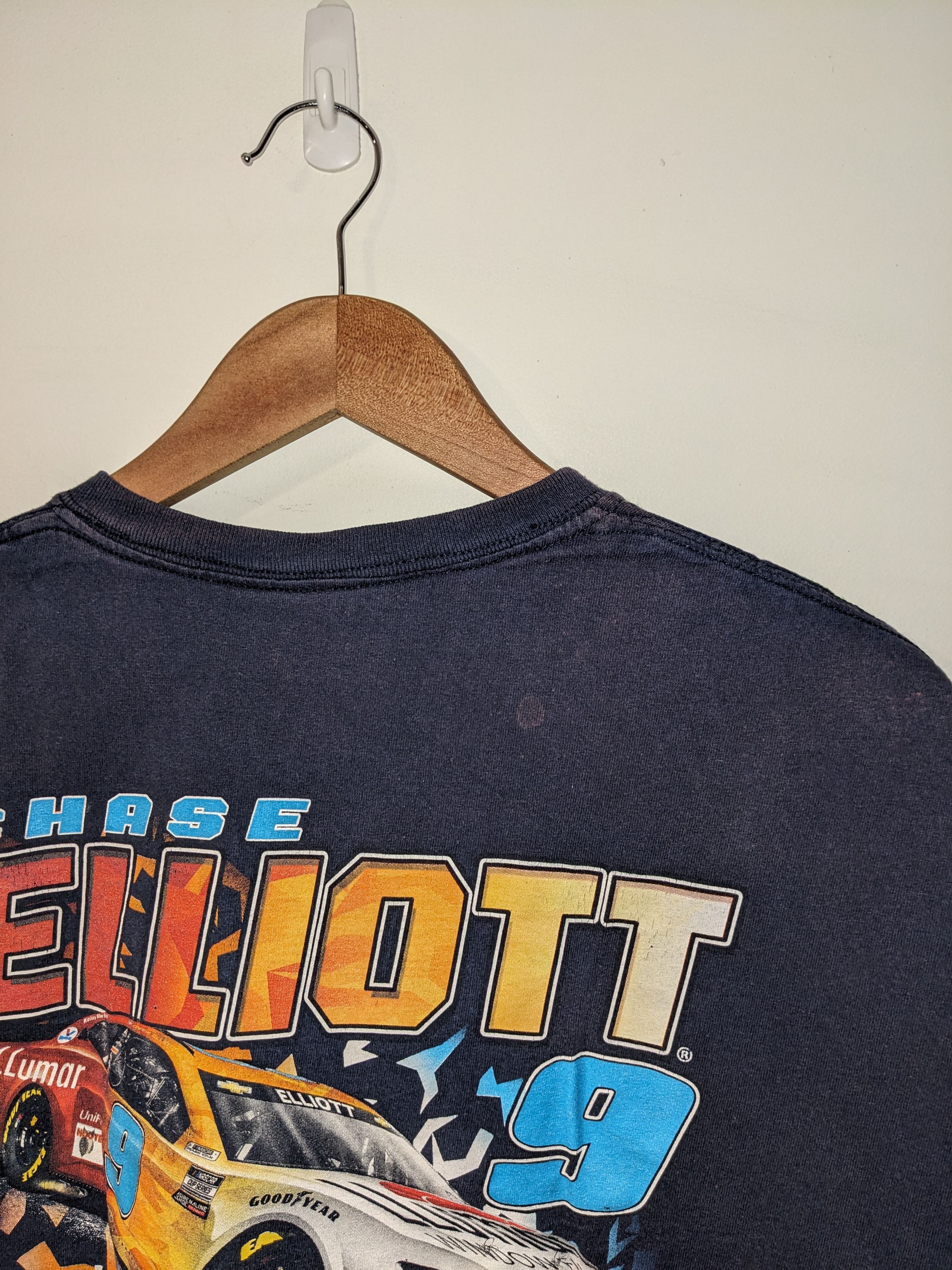 NASCAR Vintage 2010s Chase Elliott Nascar Chase Authentic T-Shirt Size US XXL / EU 58 / 5 - 4 Thumbnail