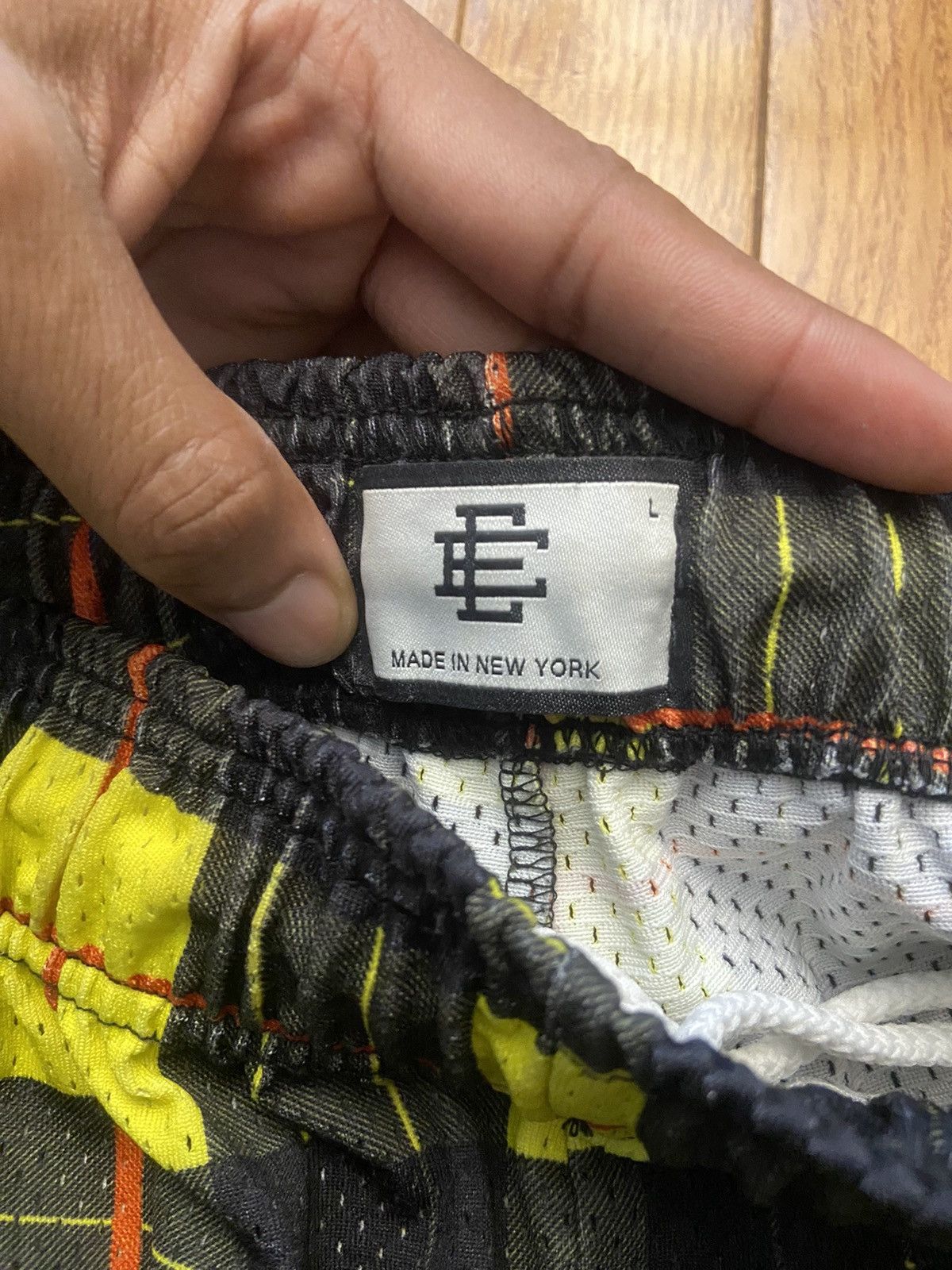 Eric Emanuel Eric Emanuel EE Basic Short Yellow Black Plaid Size US 34 / EU 50 - 3 Thumbnail