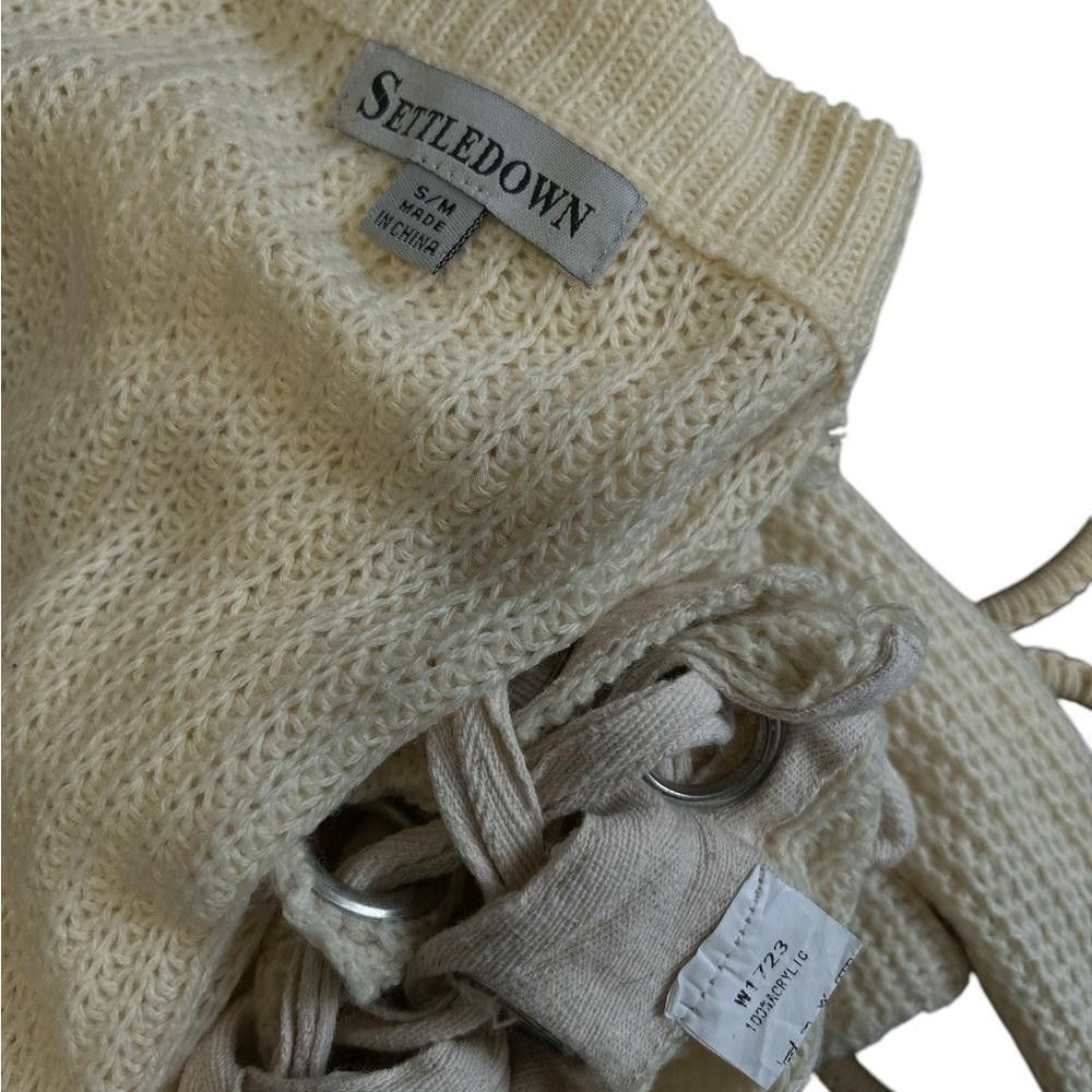 Designer Settledown Cream Knit Sweater with Side Lace-Up Detail Size S / US 4 / IT 40 - 3 Thumbnail