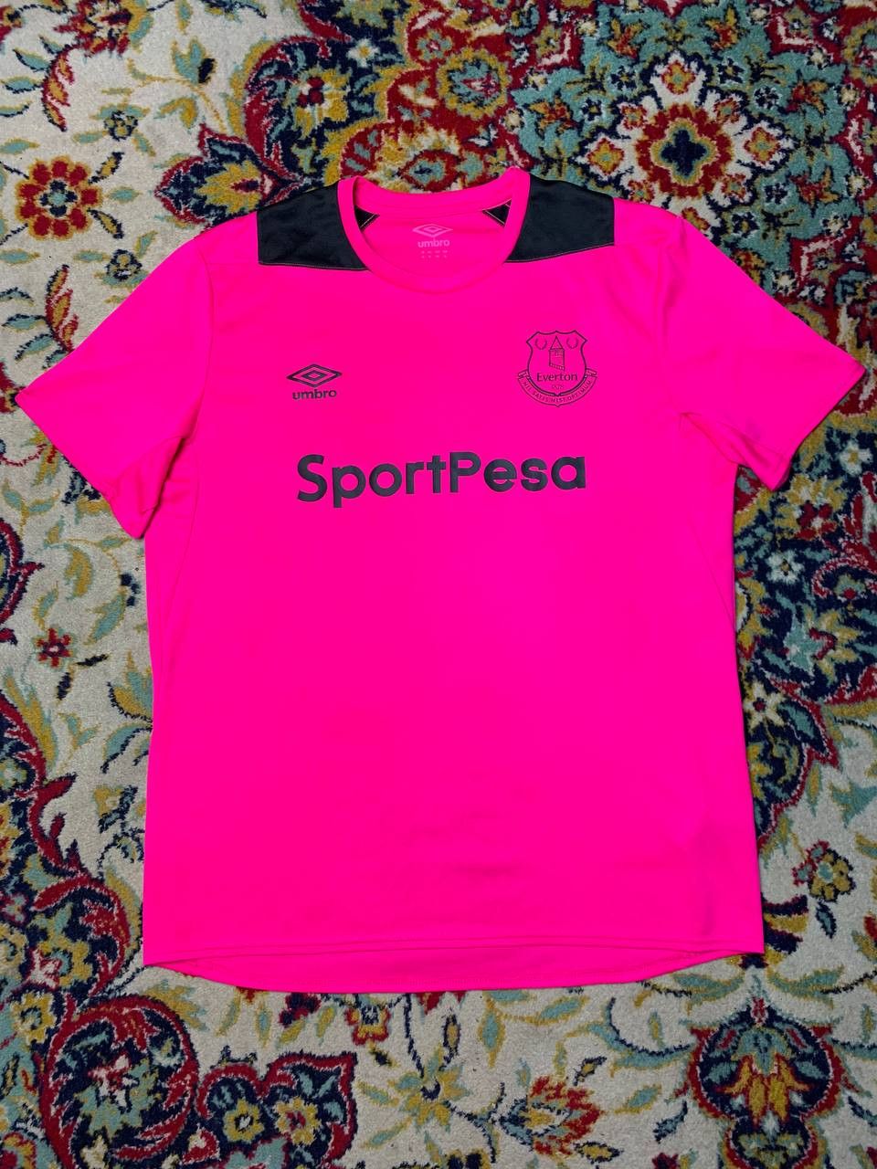 Umbro 2017/18 EVERTON Umbro Football Training Shirt Soccer Jersey Size US XL / EU 56 / 4 - 1 Thumbnail