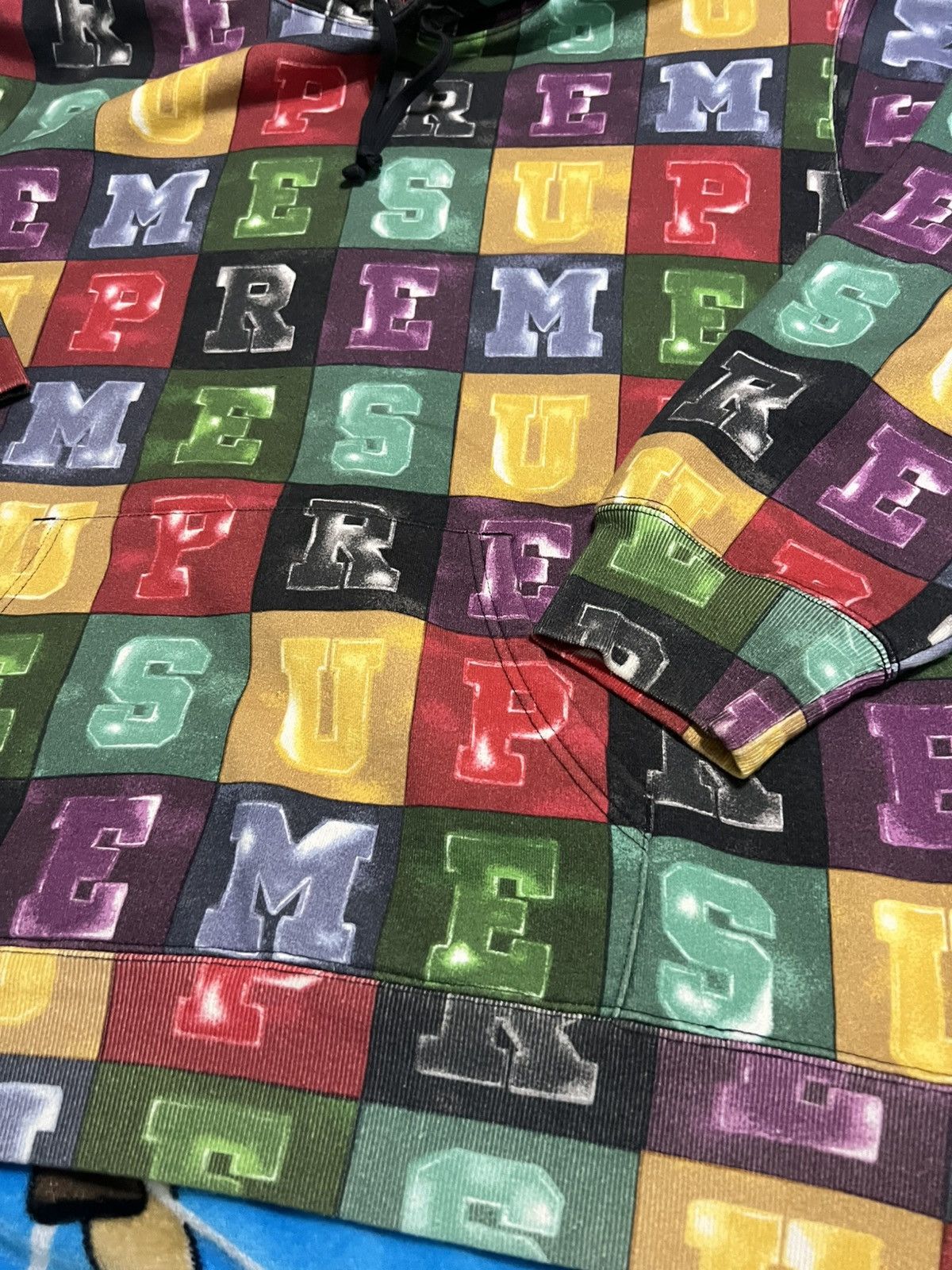 Supreme 🔥FW20 SUPREME MENS XL BLOCKS HOODIE 9.9/10🔥🔥 Size US XL / EU 56 / 4 - 3 Thumbnail