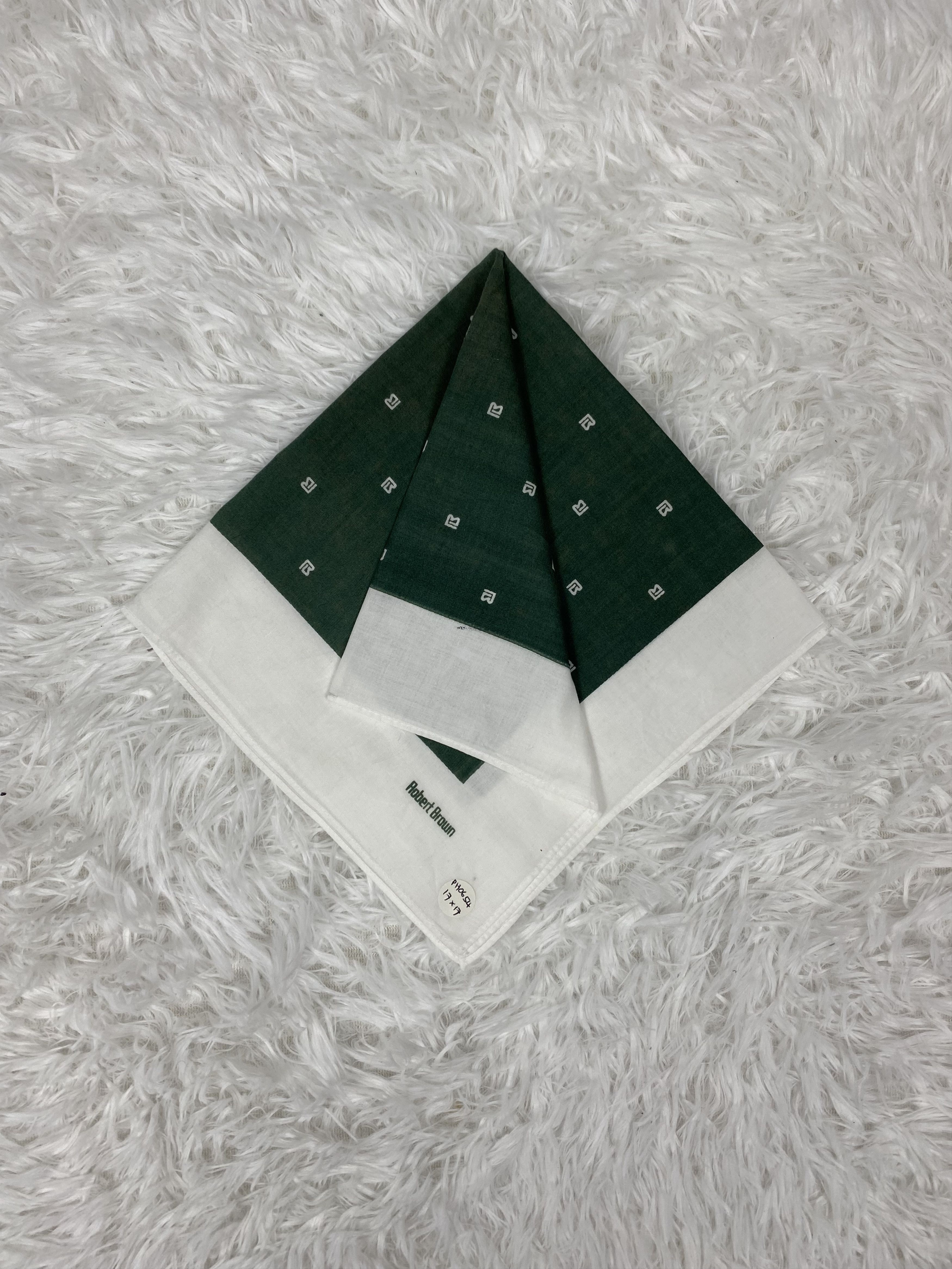 Vintage Vintage Robert Brown Handkerchief Neckerchief PH0654 Size ONE SIZE - 1 Thumbnail