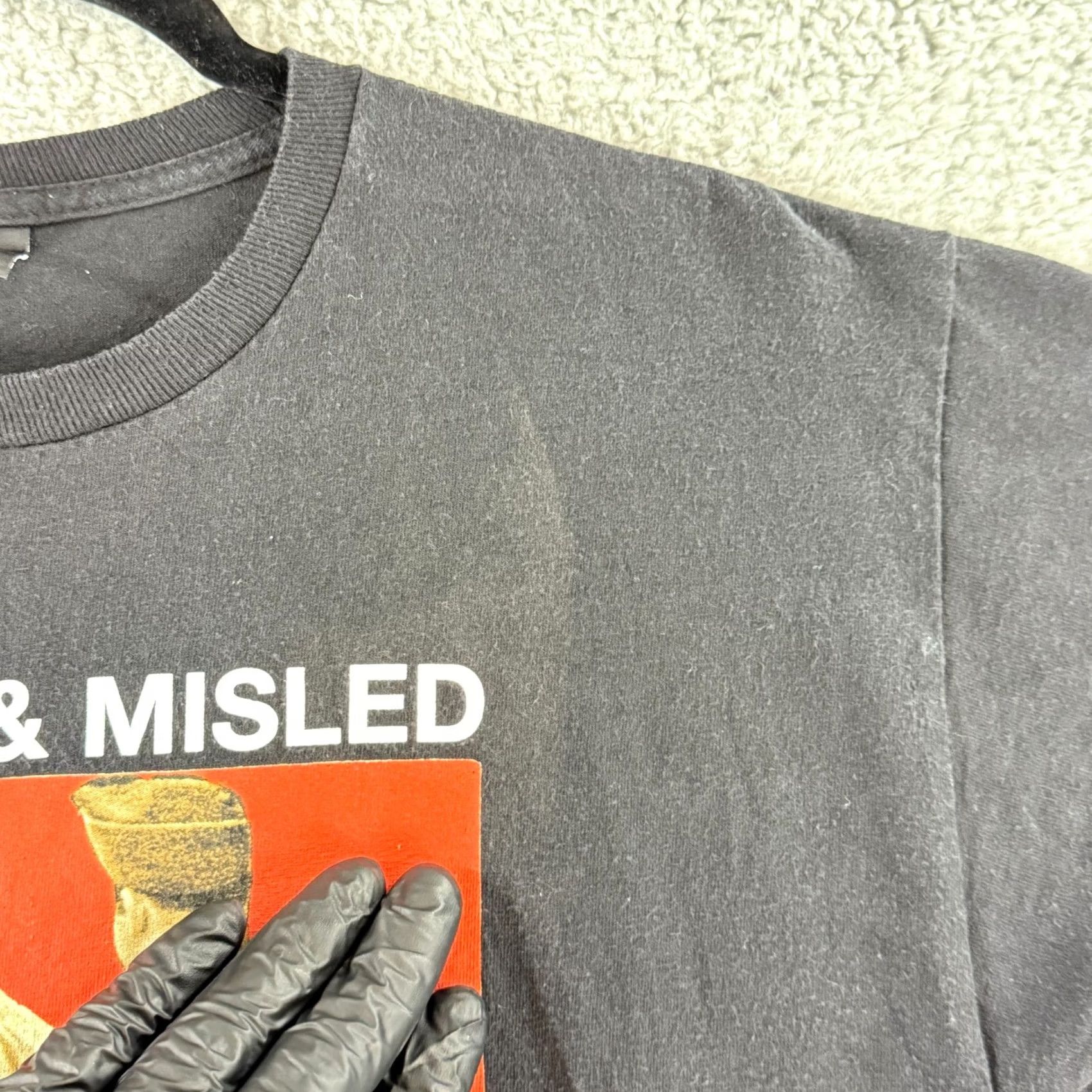 Obey OBEY Young & Misled T Shirt Mens M Black Graphic Knit Cotton Crew Neck Short Sleeve Skate Streetwear Casual Logo City Classic Designer Mens Size US M / EU 48-50 / 2 - 5 Thumbnail