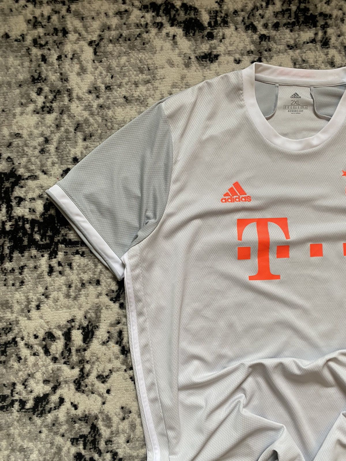 Adidas × Vintage Adidas Bayern Munich Jersey 2020 Away Authentic T-Shirt Size US XL / EU 56 / 4 - 5 Thumbnail