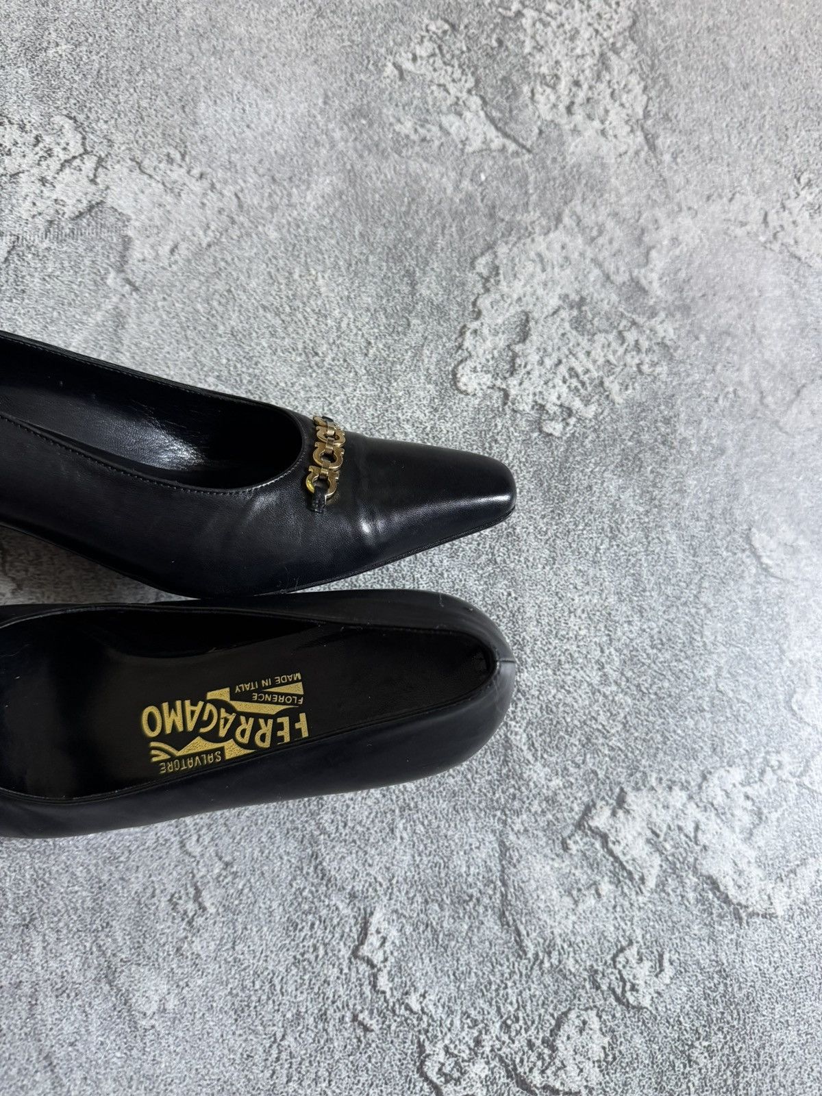 Salvatore Ferragamo Salvatore Ferragamo black leather short heels 👠 gold detail Size US 6 / IT 36 - 3 Thumbnail