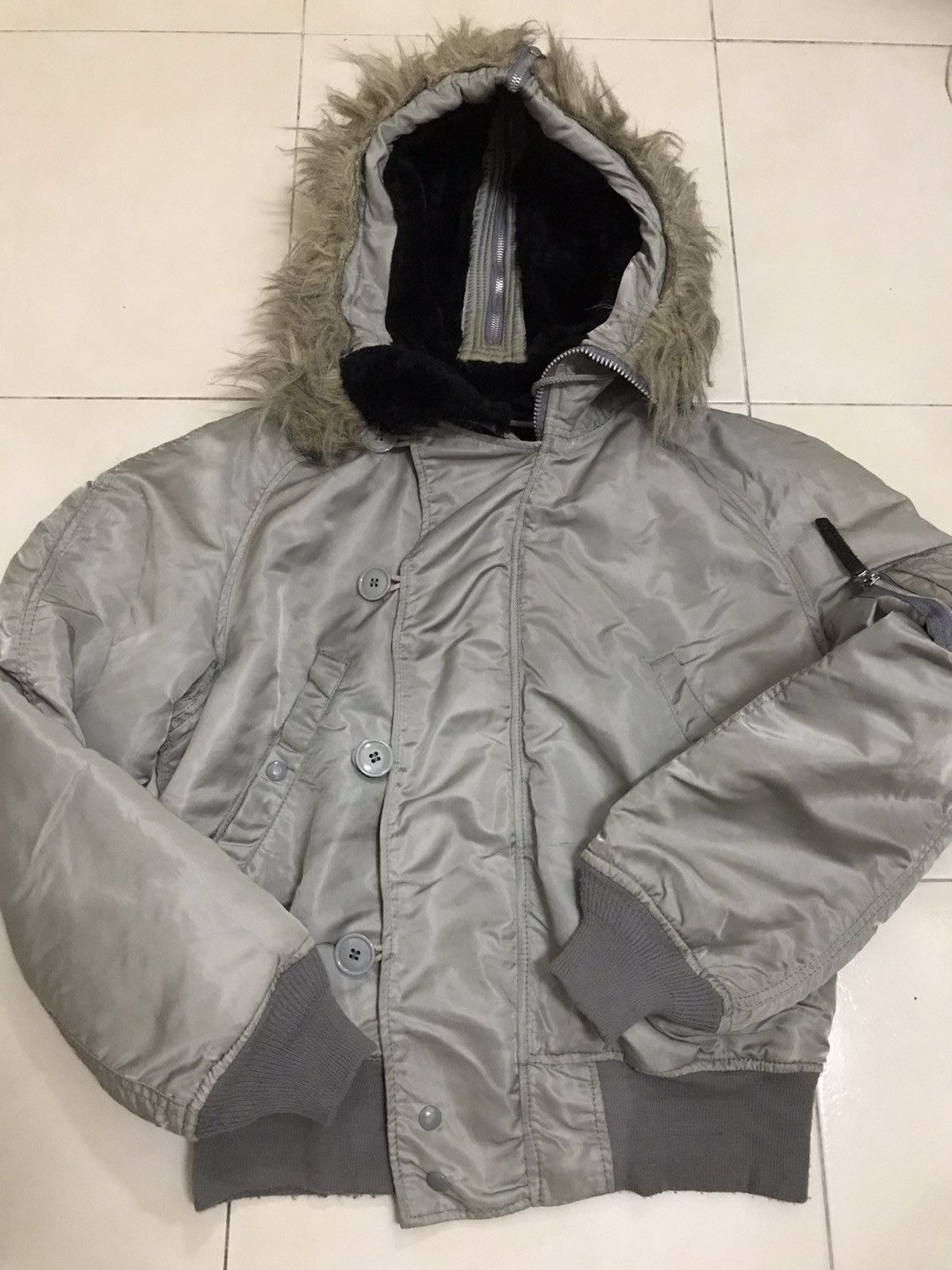 Alpha Industries Vintage Alpha Industries N-2B Flying Man Fur Hoodie Jacket Size US S / EU 44-46 / 1 - 8 Thumbnail