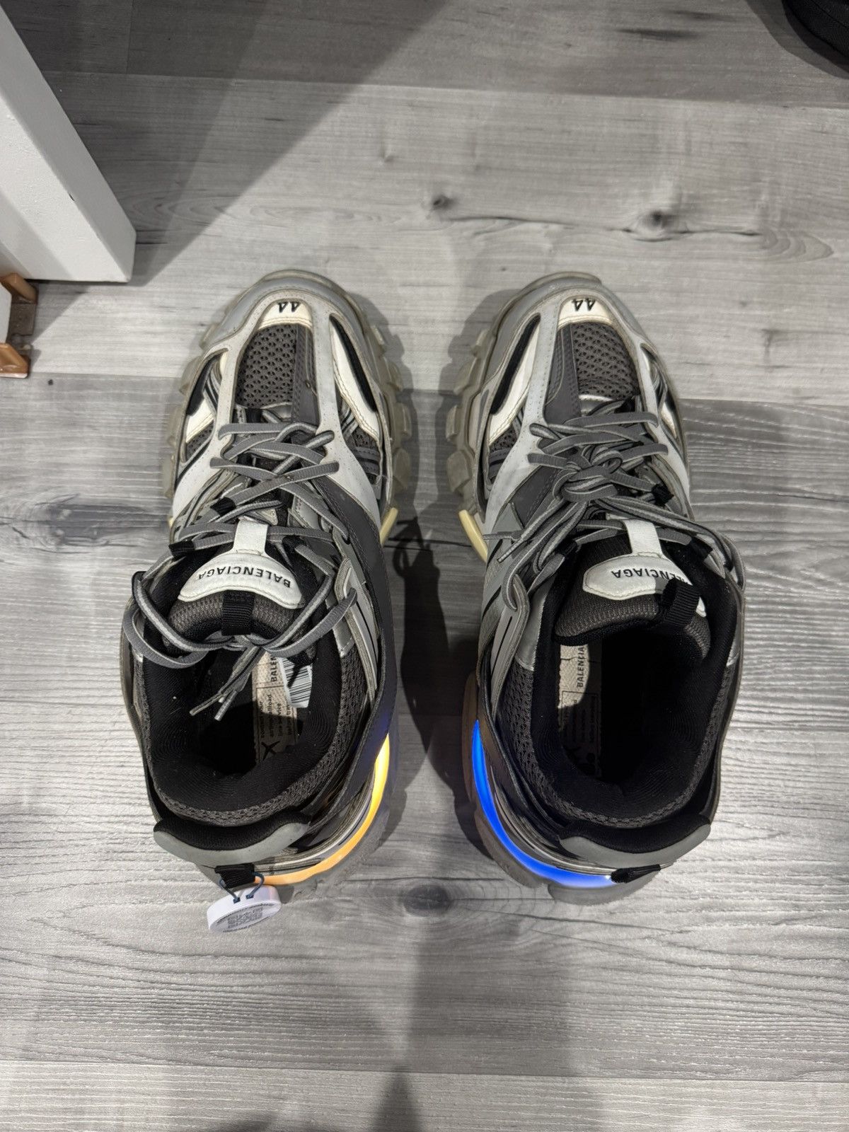 Balenciaga LED Balenciaga Tracks Size US 11 / EU 44 - 5 Thumbnail