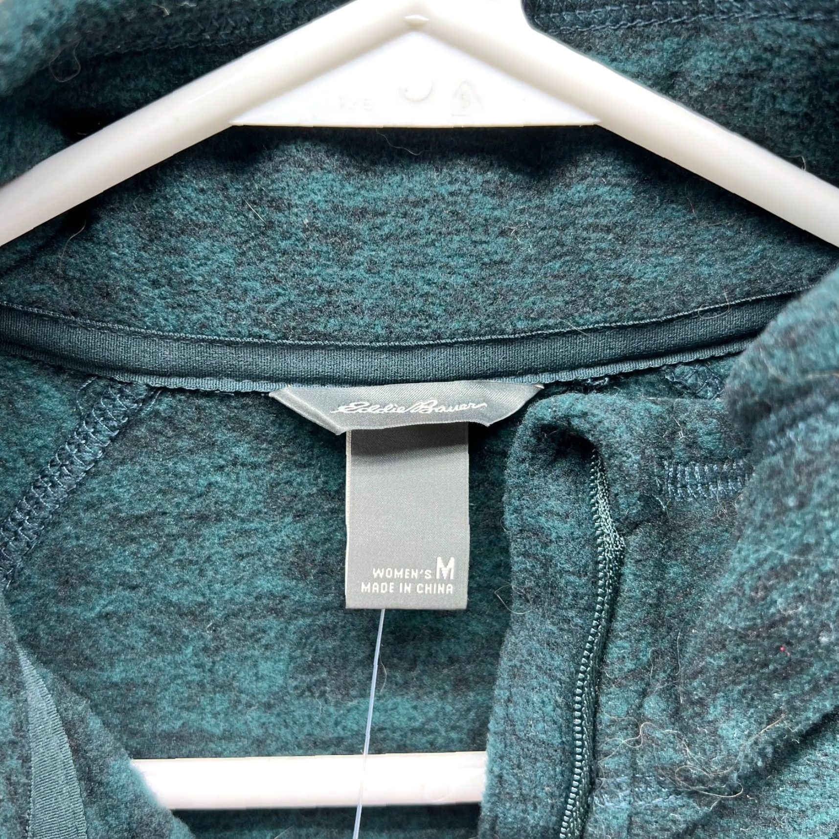 Eddie Bauer VINTAGE Eddie Bauer Sweater Women Medium Heather Blue Fleece 1/4 Zip Pullover Cardigan Style Christmas Gift Mockup Quilted Logo Size M / US 6-8 / IT 42-44 - 5 Thumbnail