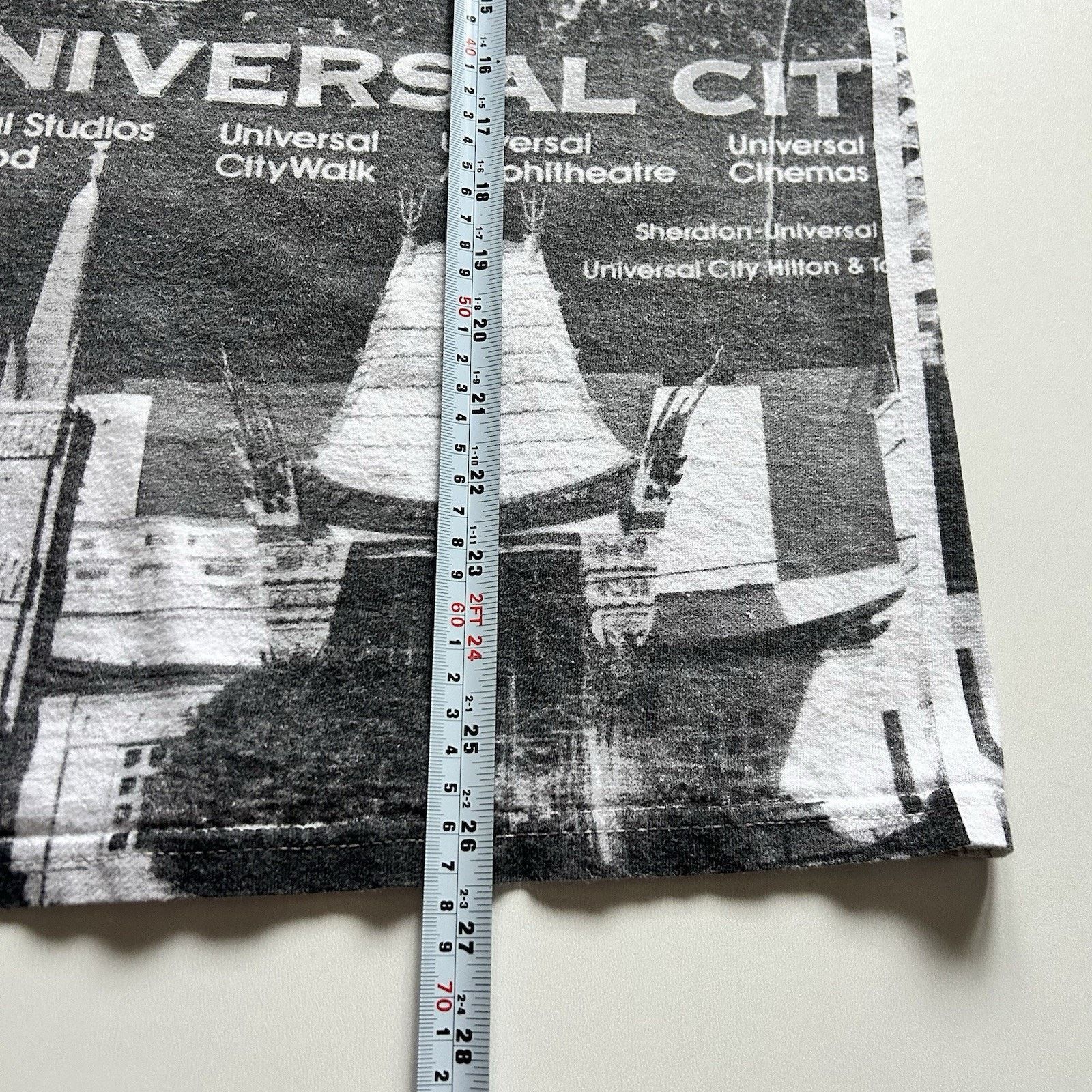 Delta × Vintage Vintage Universal Studios Hollywood Shirt Large Graphic AOP Size US L / EU 52-54 / 3 - 6 Thumbnail
