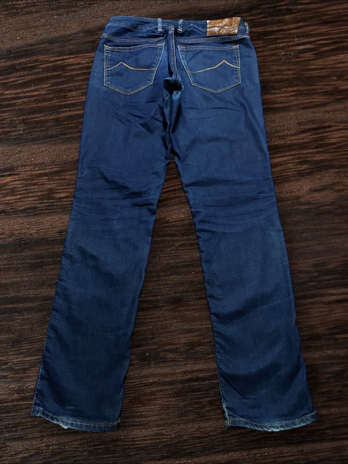Vintage Jacob Cohen Blue Wash Distressed Slim Fits Jeans