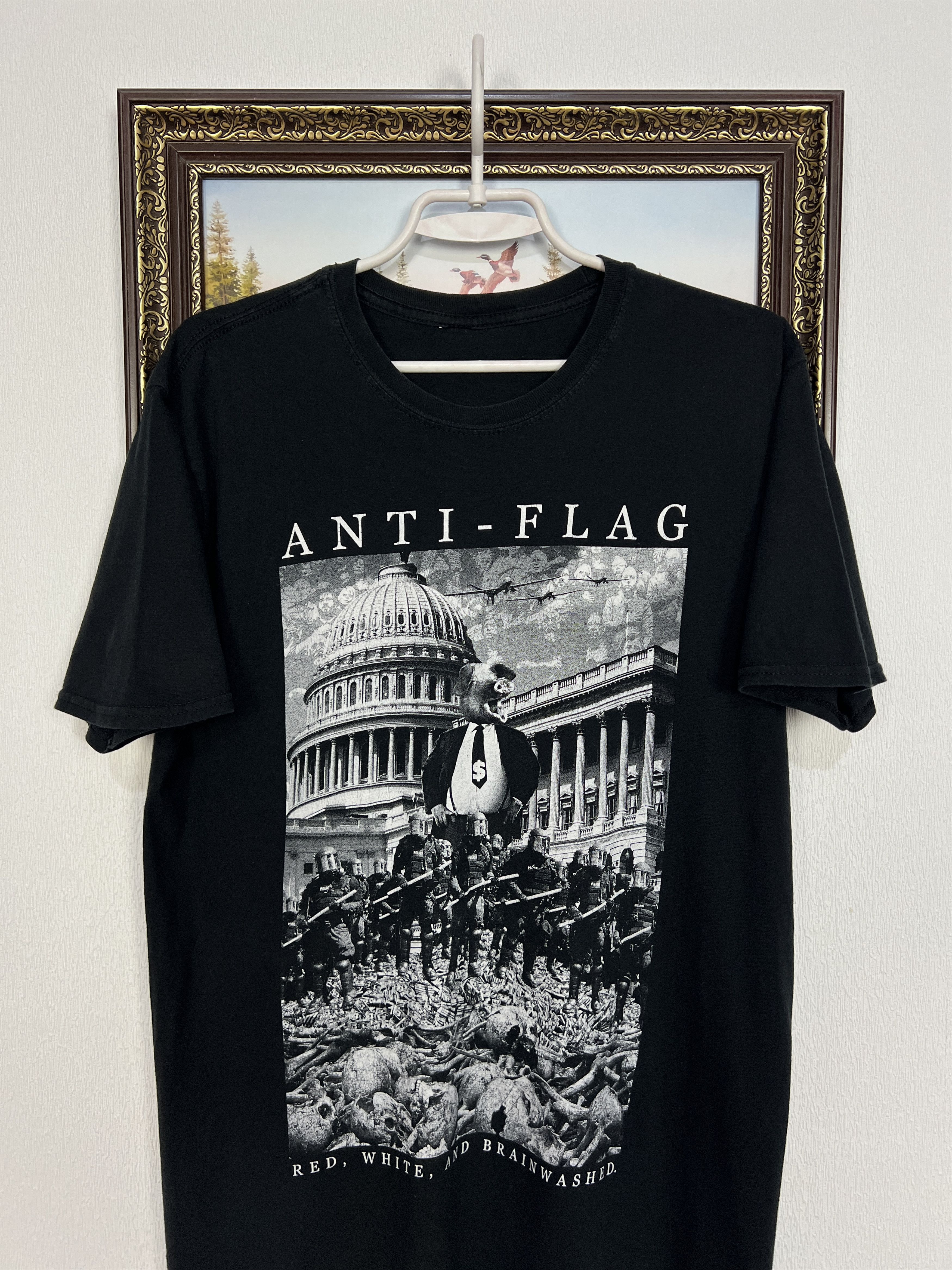 Vintage Anti Flag Over Print Tee Shirt Rare Brainwashes Hype Rare Size US M / EU 48-50 / 2 - 2 Thumbnail