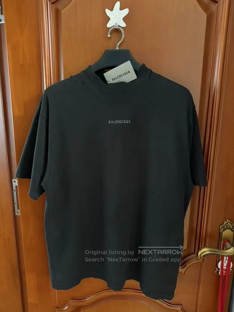 Balenciaga Balenciaga Black Front and Back Crystal Letter Logo Destro Size US S / EU 44-46 / 1 - 1 Thumbnail