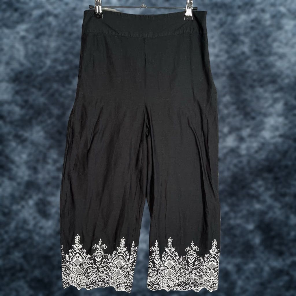 Zara Zara Embroidered Wide Leg Pants Womens XS Black Regular Straight Fit Ankle Womens Size 26" / US 2 / IT 38 - 1 Thumbnail