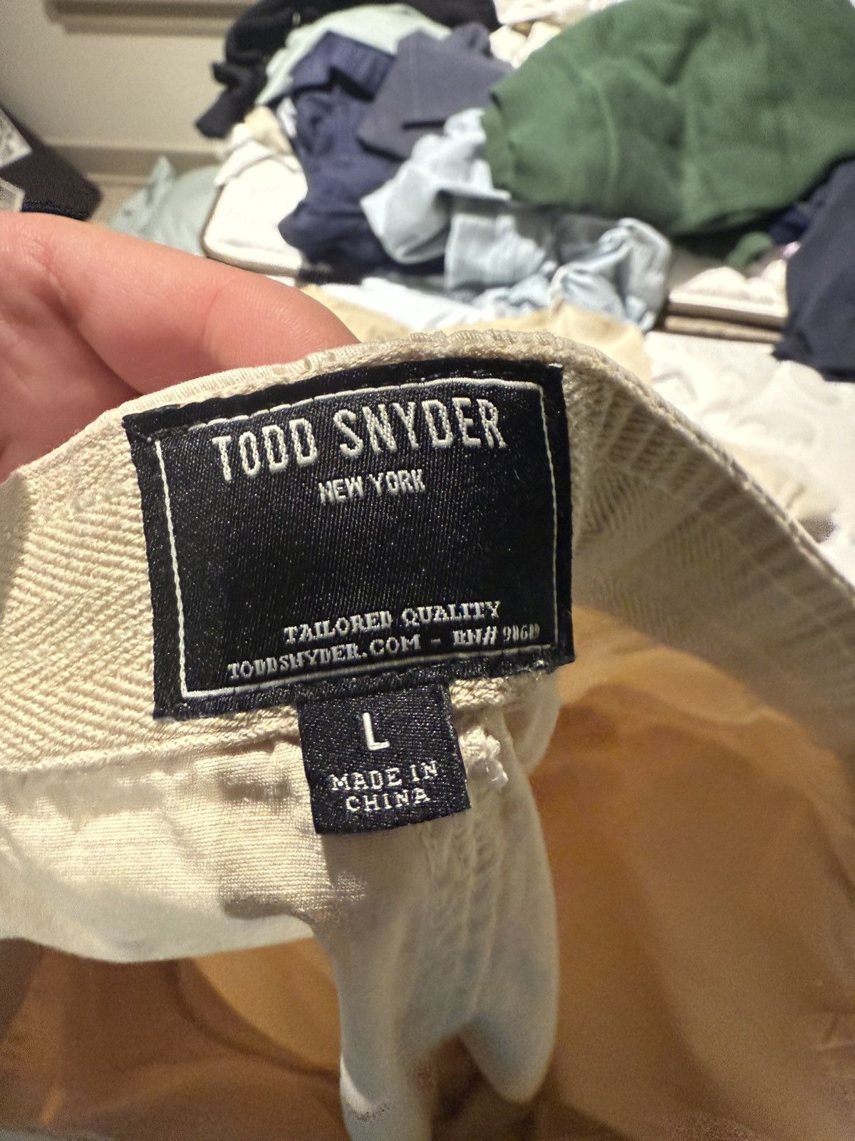 Todd Snyder Beige shorts Size US 34 / EU 50 - 2 Thumbnail