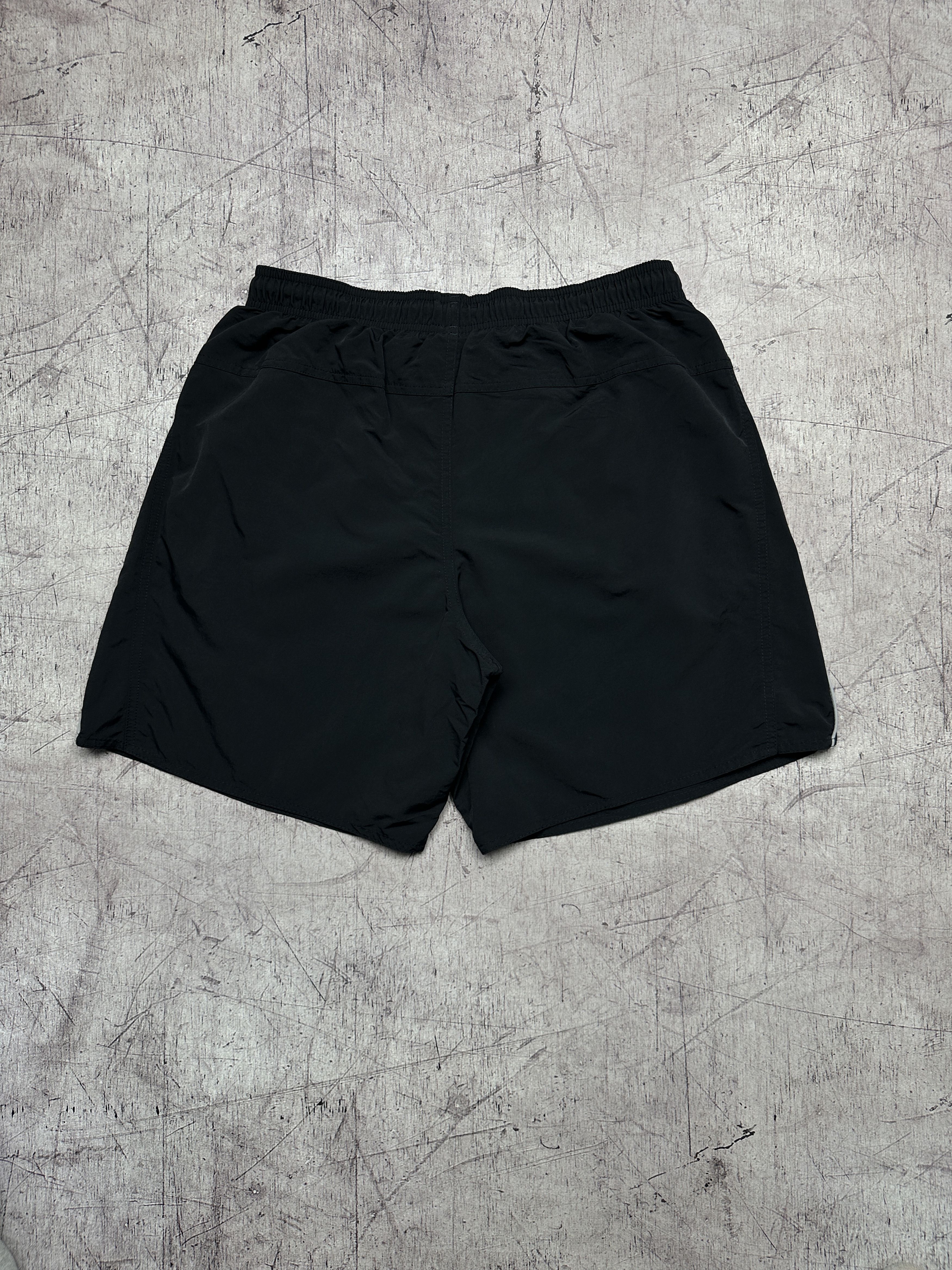 Adidas Adidas Vintage Mens Nylon Shorts Size US 32 / EU 48 - 8 Thumbnail