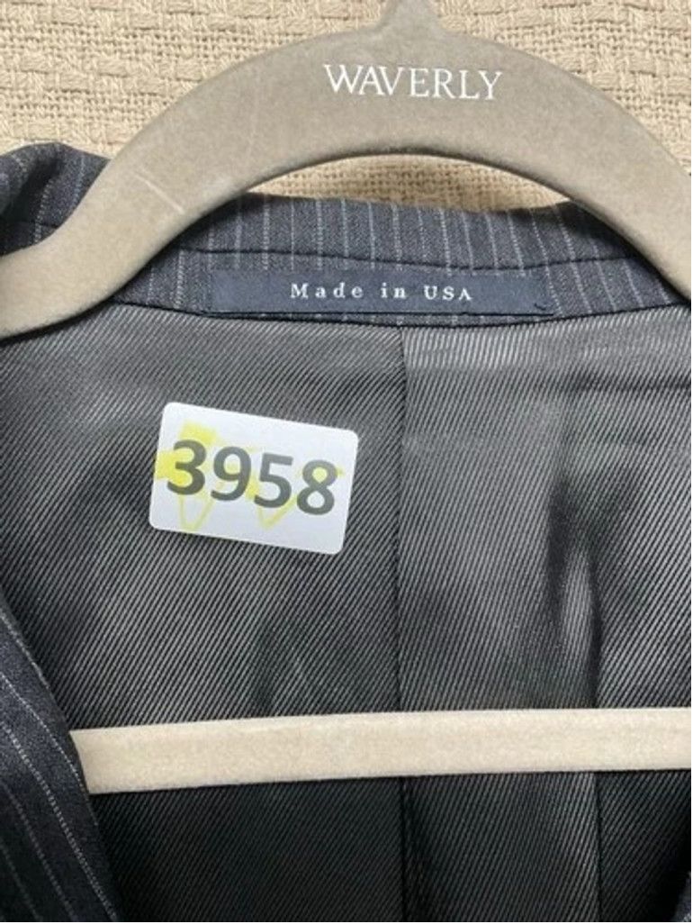 Burberry VTG Burberry Wool 2 Button Suit 46/Pants 38x32 Men Dual Vent Size 46L - 7 Thumbnail