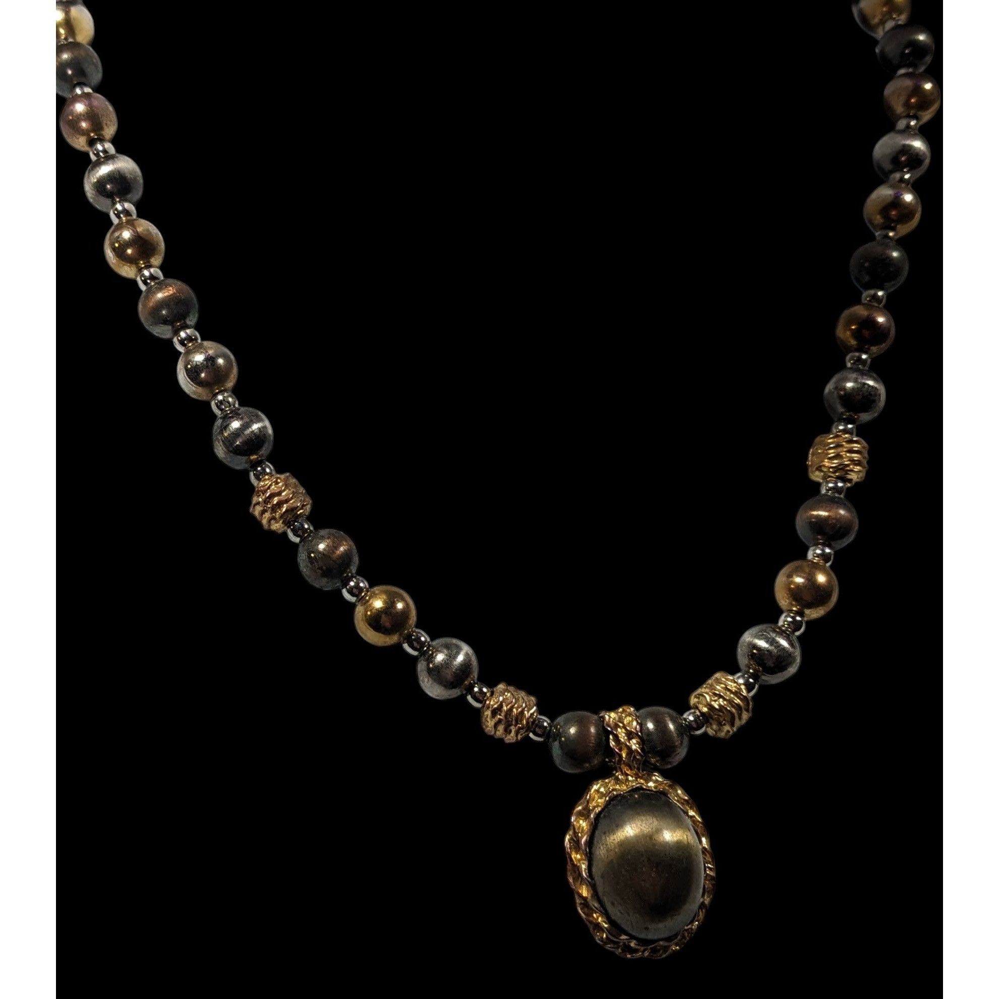 Other Vintage Gold And Silver Beaded Pendant Necklace Size ONE SIZE - 5 Thumbnail