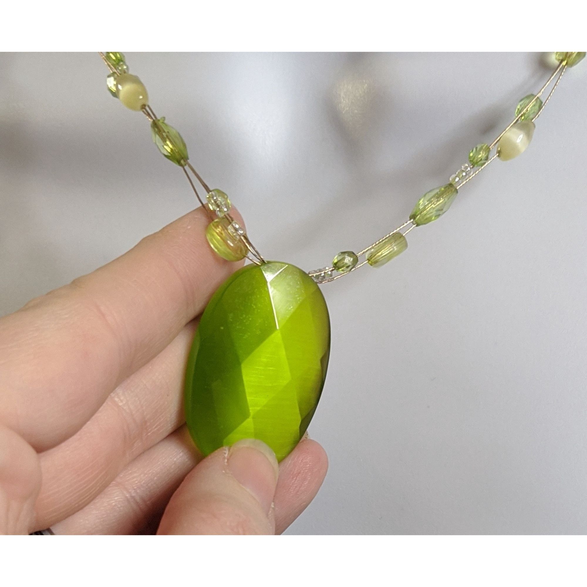 Other Mystical Green Faceted Oval Pendant Necklace With Beaded Str Size ONE SIZE - 2 Thumbnail