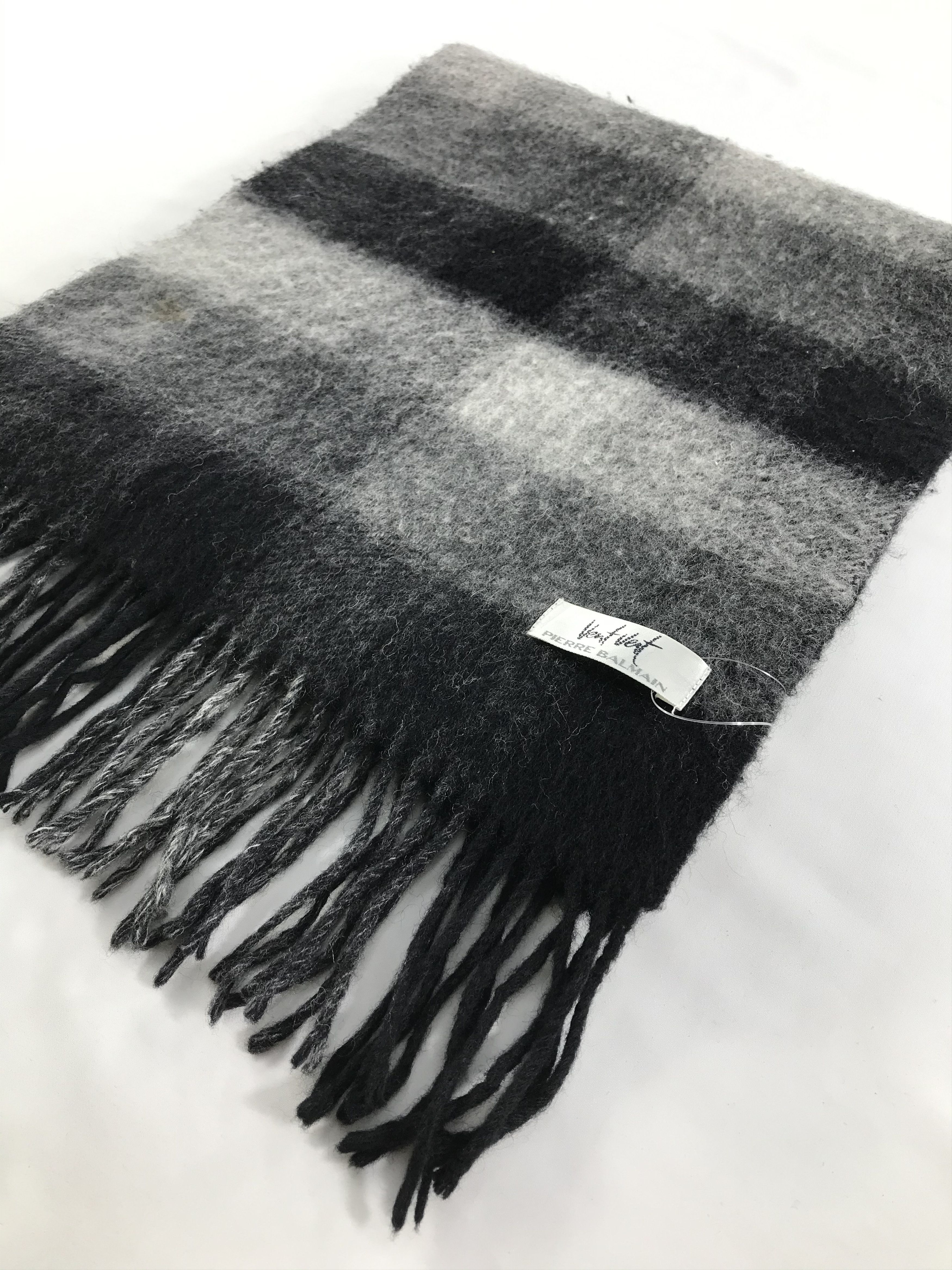 Vintage Vent Vent Pierre Balmain Scarf / Muffler / Neckwear - WW2576 Size ONE SIZE - 3 Thumbnail