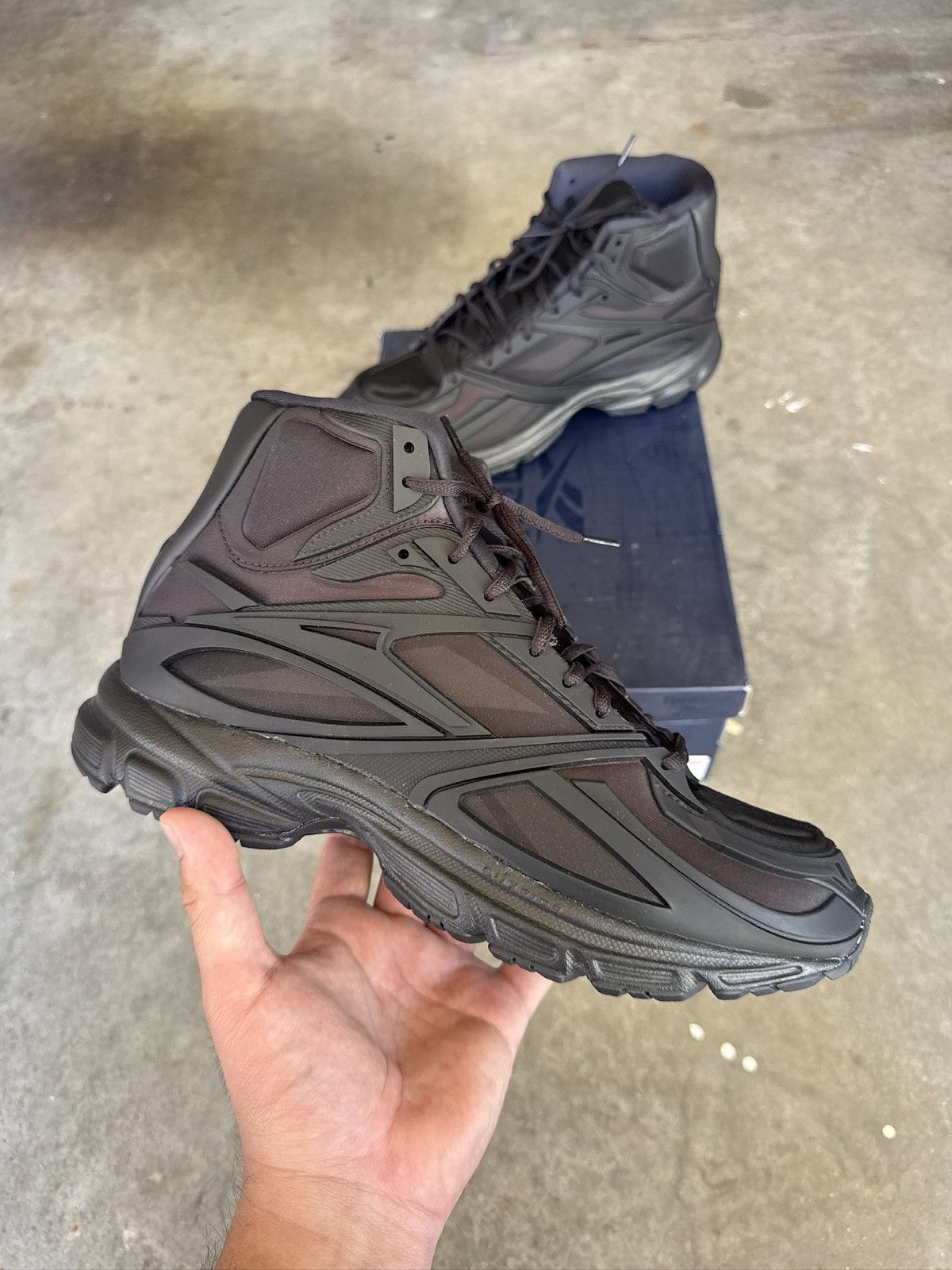 DS Reebok Kanghyuk Premier Road Modern Mid Size 12 Black