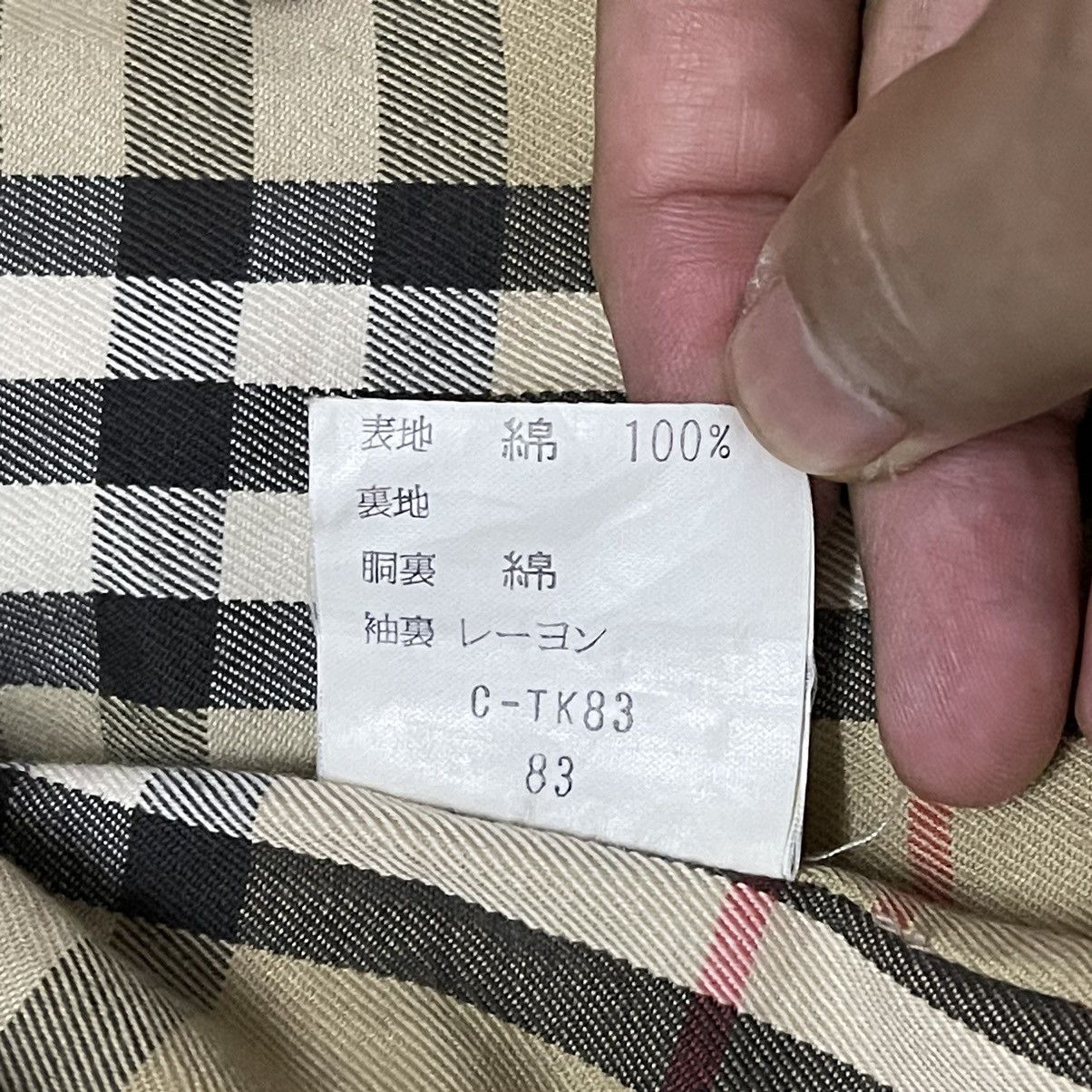 Burberry Vintage Burberry Nova Check Trench Coat England Made Size S / US 4 / IT 40 - 13 Thumbnail