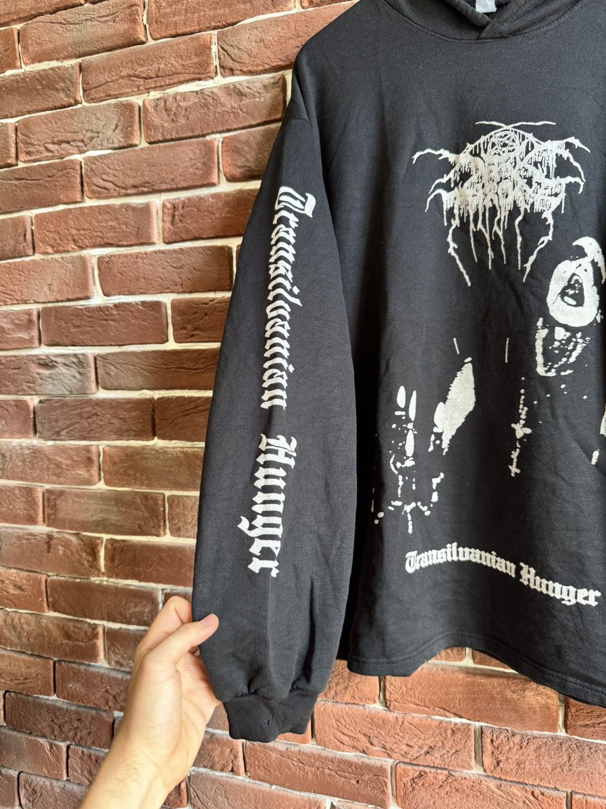 Band Tees Rare 90s DARKTHRONE Transilvanian Vintage Band Metal Hoodie Size US XL / EU 56 / 4 - 4 Thumbnail