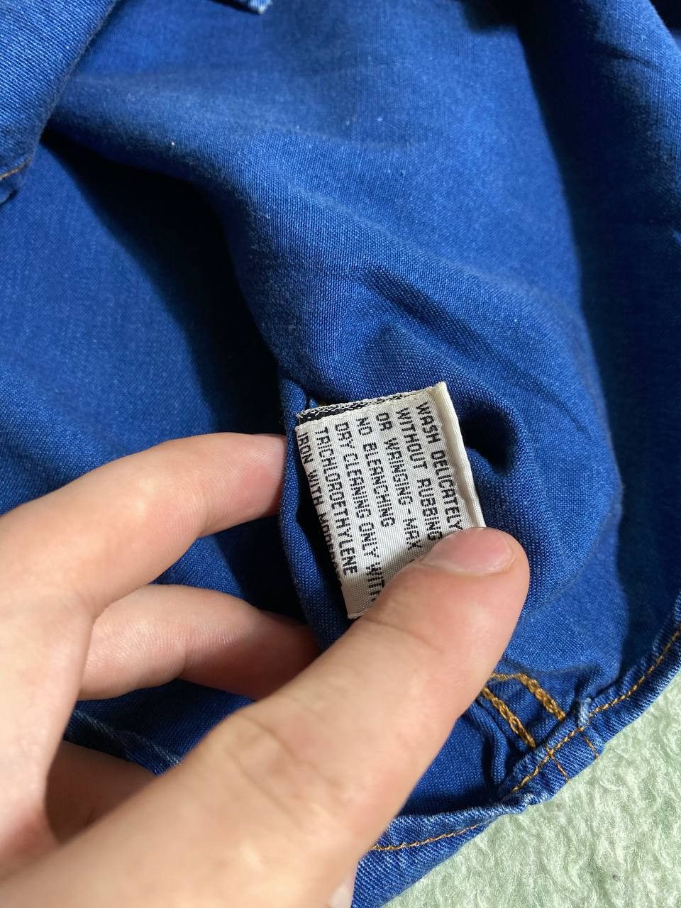Harley Davidson [M] VTG Y2K Harley Davidson Looney Tunes Taz Denim Shirt Size US XL / EU 56 / 4 - 3 Thumbnail