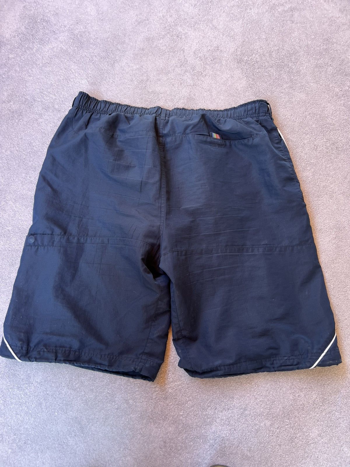 Nike 🔥 Vintage Nike Blue Y2K Nylon Shorts – Size M/L Size US 32 / EU 48 - 9 Thumbnail