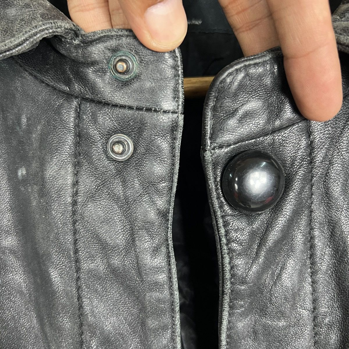 Giorgio Armani Vintage Giorgio Armani Leather Snap Button Jacket Size US L / EU 52-54 / 3 - 19 Thumbnail