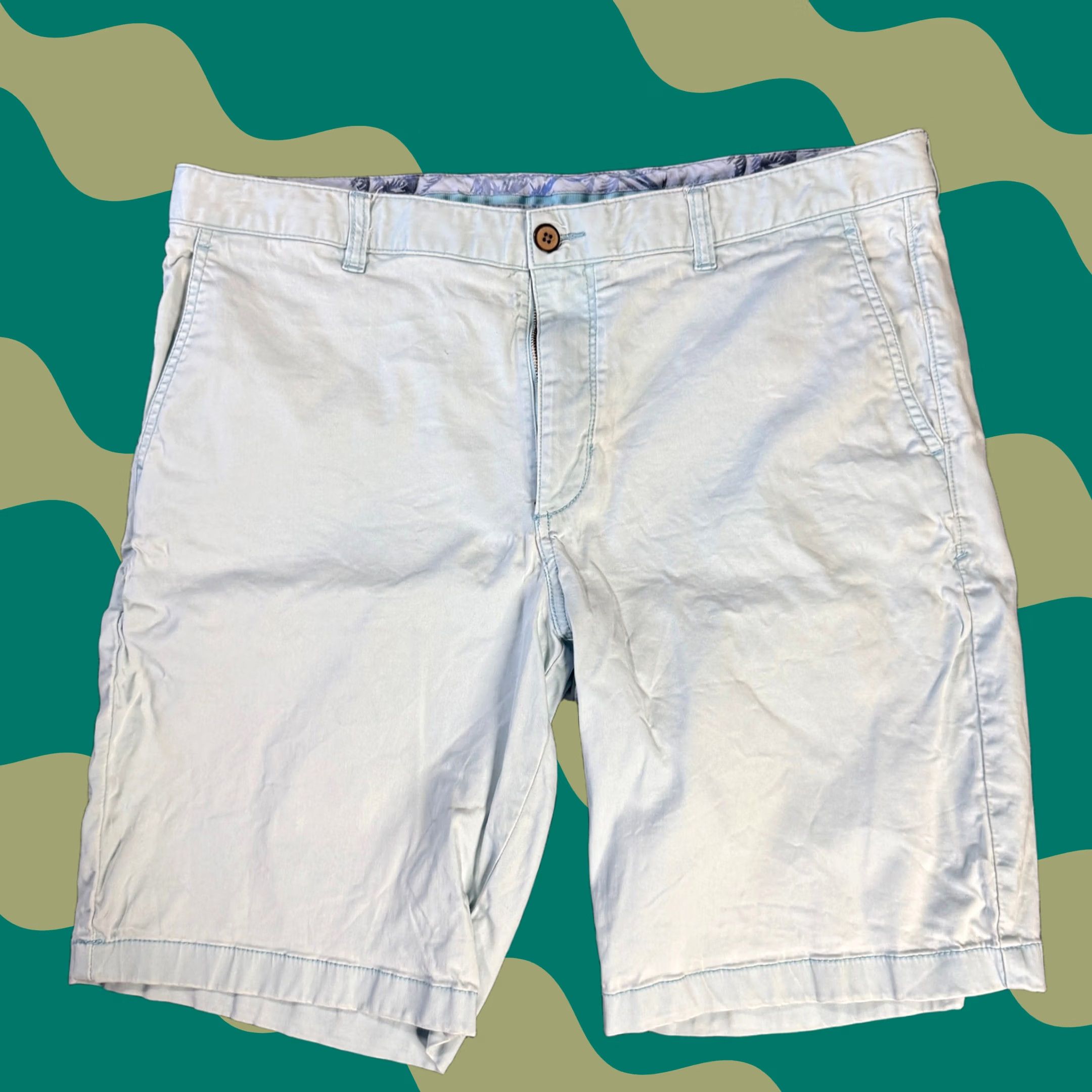 Tommy Bahama VINTAGE Tommy Bahama Chino Shorts 38 Mid-Rise Flat Front Washed Blue Y2k Men Size US 38 / EU 54 - 1 Thumbnail