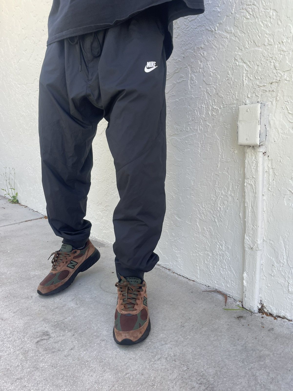 Nike × Nike ACG × Vintage Vintage Nike Track Pants Baggy Y2K Black Size US 34 / EU 50 - 3 Thumbnail