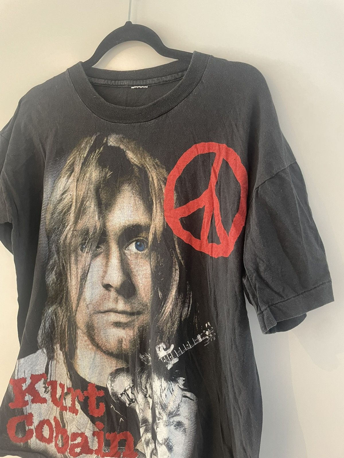 Nirvana Nirvana Kurt Cobain 1990s vintage tshirt single stitch Size US L / EU 52-54 / 3 - 2 Thumbnail