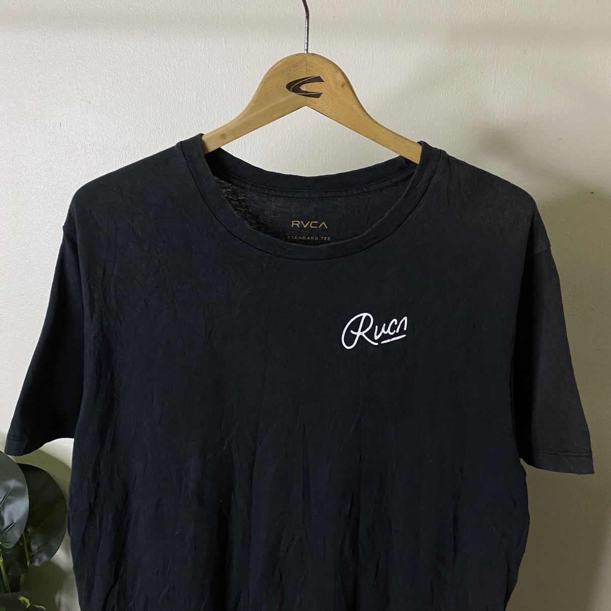 RVCA RVCA Surf Aloha Woman Graphic T Shirt Size US L / EU 52-54 / 3 - 7 Thumbnail