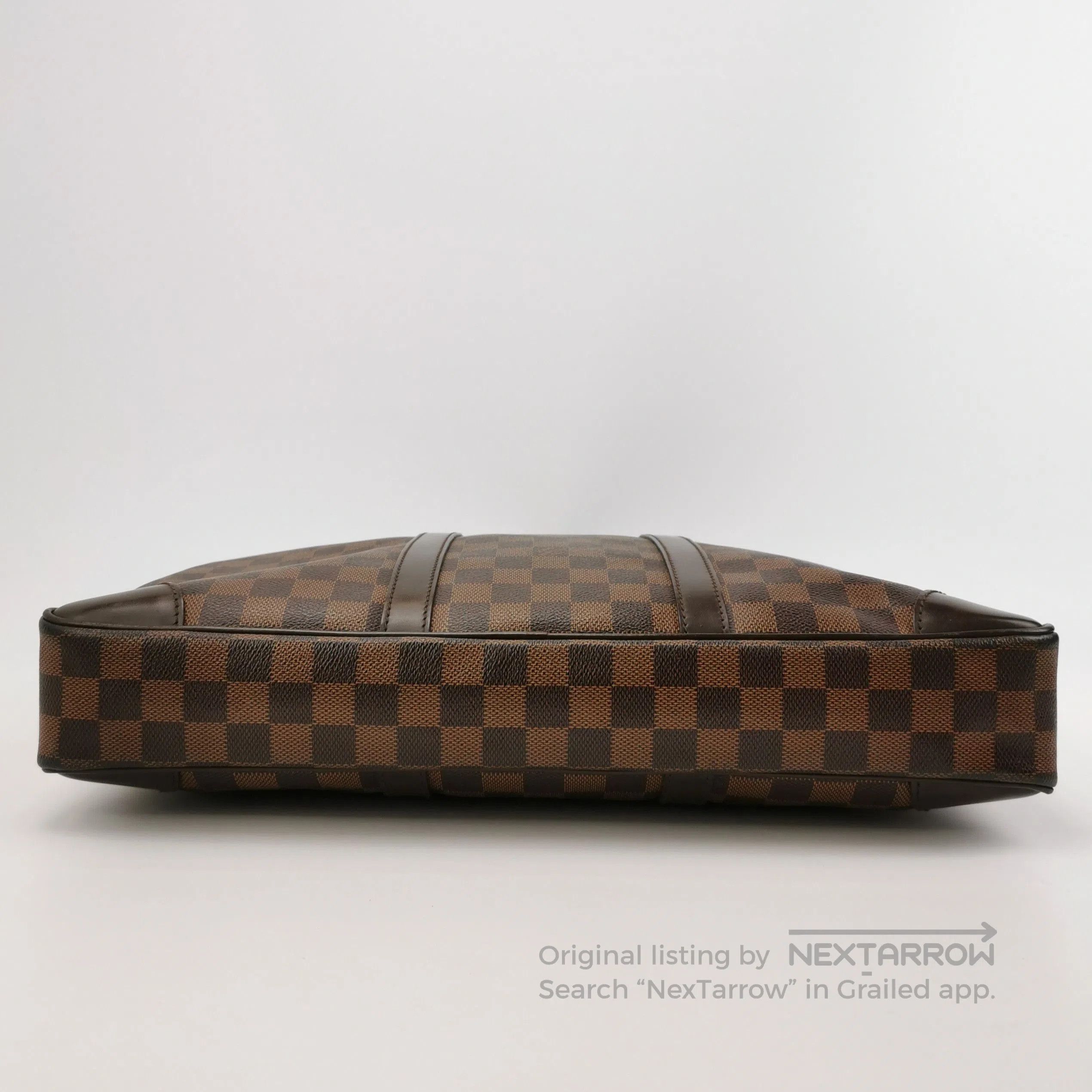 Louis Vuitton Louis Vuitton Medium Damier Ebene Pochette Voyage Bag. Size ONE SIZE - 7 Thumbnail