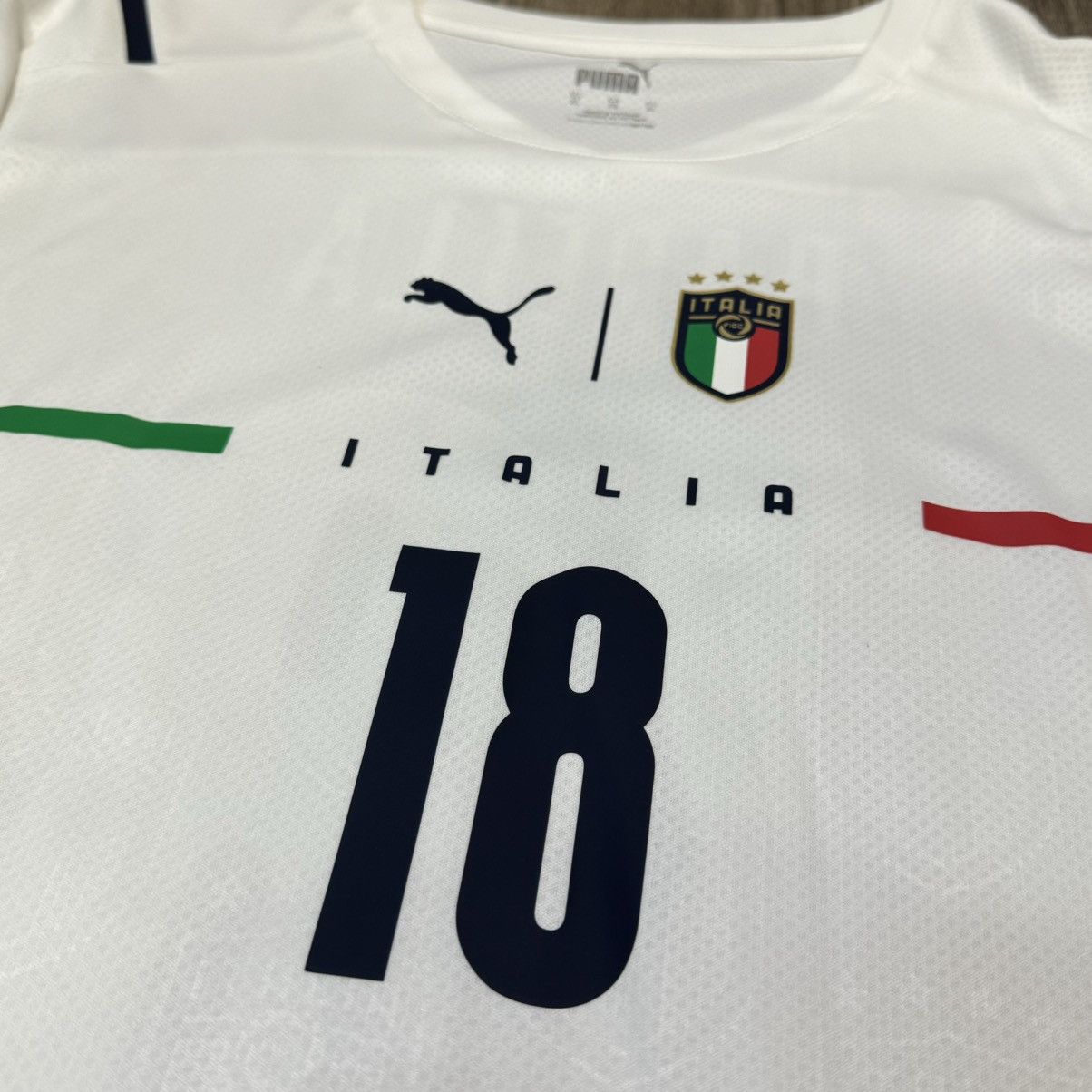 Puma Italy Euro2020 away shirt #18 Barella Size US XL / EU 56 / 4 - 3 Thumbnail