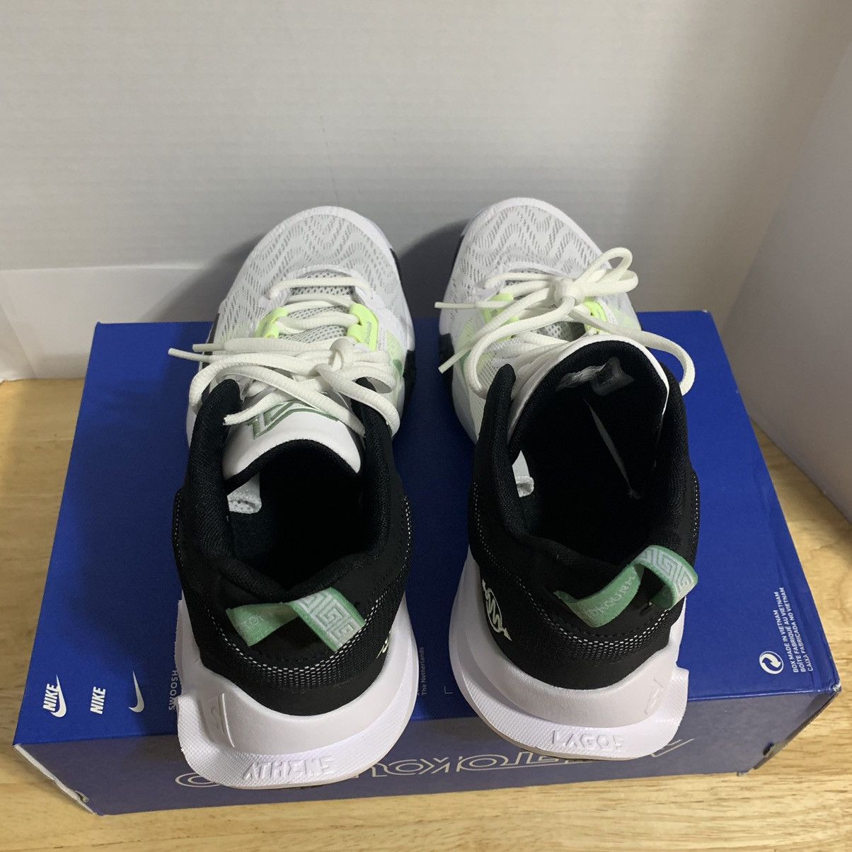 Nike Mens Nike Giannis Immortality 2 White Barely Volt Size 10 Size US 10 / EU 43 - 6 Thumbnail