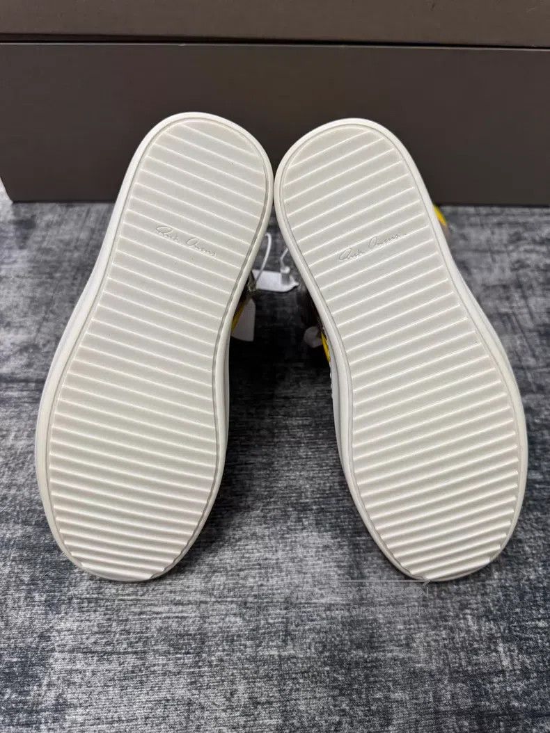 Rick Owens Rick Owens Main Line Glitter Inverted Triangle - Light Pin Size US 5 / EU 37 - 8 Thumbnail